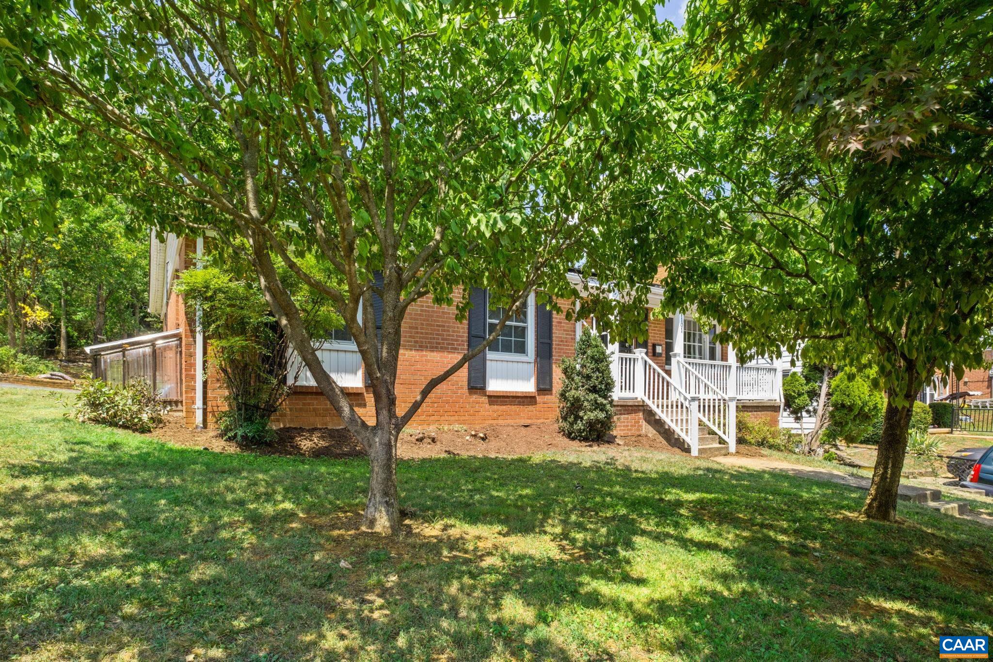 1101 RIVER CT, CHARLOTTESVILLE, Virginia 22901, 5 Bedrooms Bedrooms, ,3 BathroomsBathrooms,Residential,1101 RIVER CT,680208 MLS # 680208