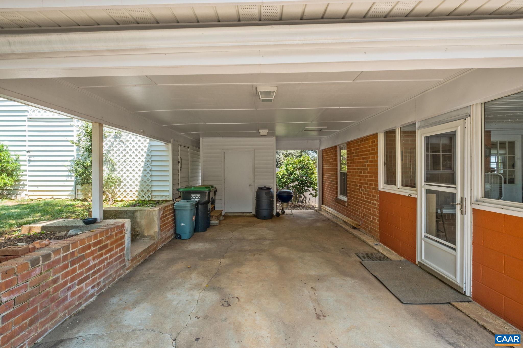 1101 RIVER CT, CHARLOTTESVILLE, Virginia 22901, 5 Bedrooms Bedrooms, ,3 BathroomsBathrooms,Residential,1101 RIVER CT,680208 MLS # 680208