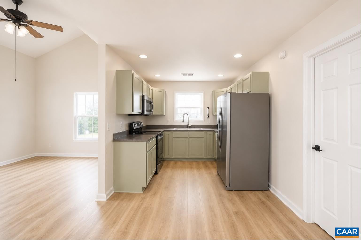 117 WATERBURY CT, CHARLOTTESVILLE, Virginia 22902, 3 Bedrooms Bedrooms, ,2 BathroomsBathrooms,Residential,117 WATERBURY CT,680210 MLS # 680210