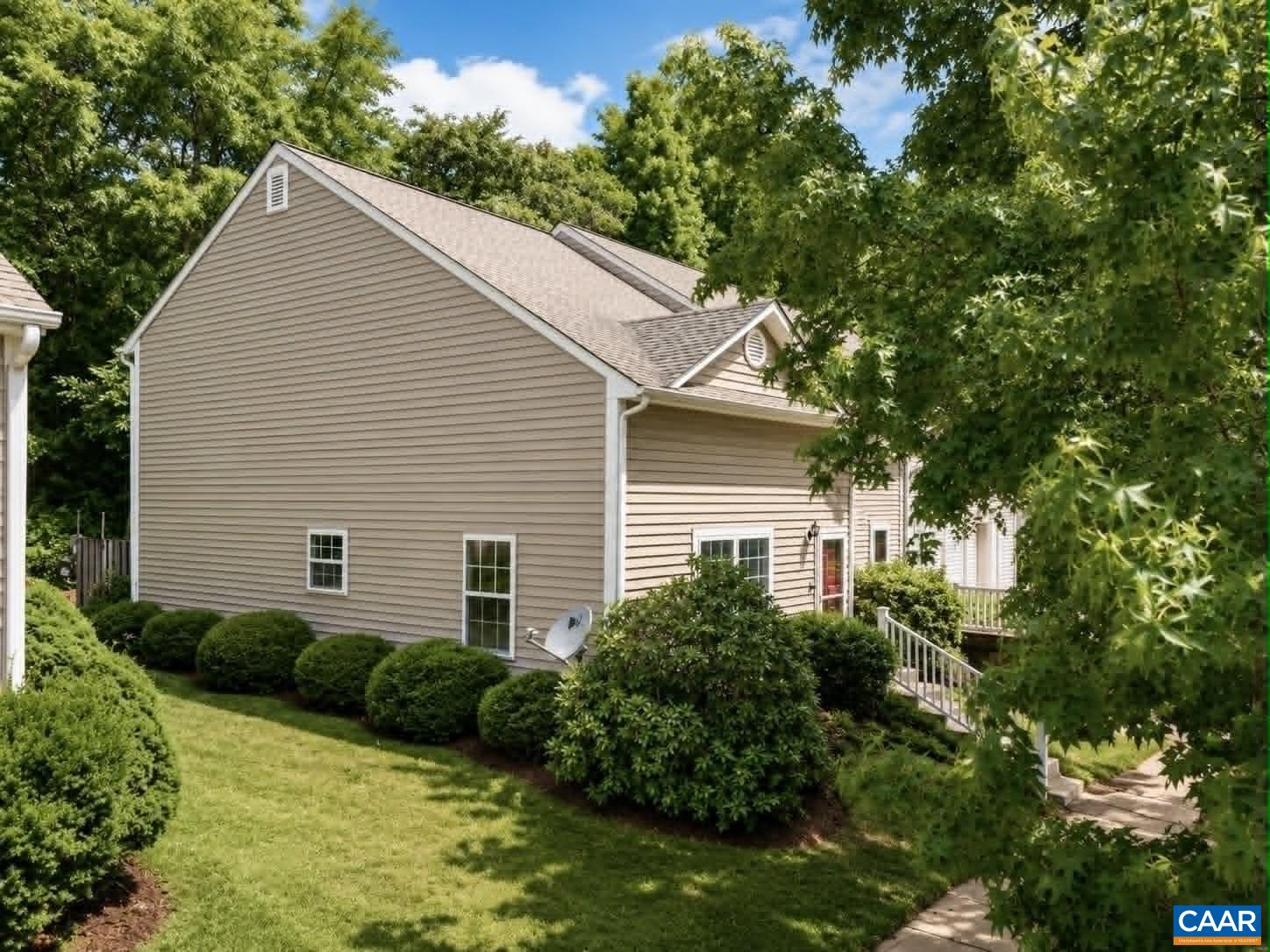 117 WATERBURY CT, CHARLOTTESVILLE, Virginia 22902, 3 Bedrooms Bedrooms, ,2 BathroomsBathrooms,Residential,117 WATERBURY CT,680210 MLS # 680210