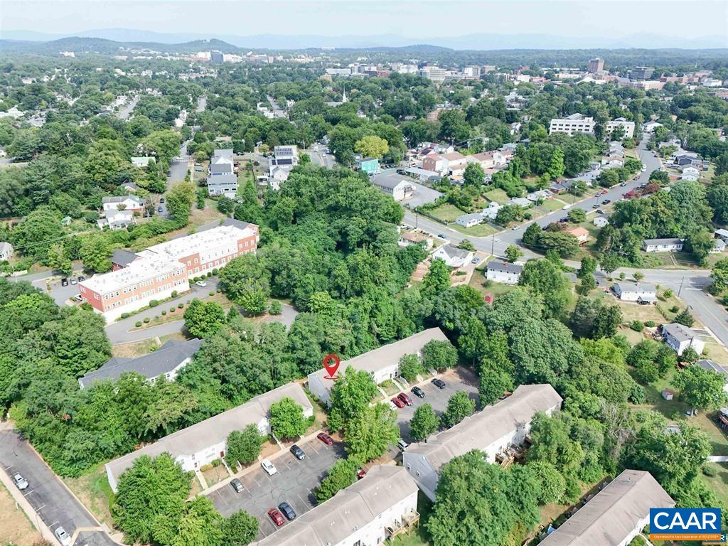 117 WATERBURY CT, CHARLOTTESVILLE, Virginia 22902, 3 Bedrooms Bedrooms, ,2 BathroomsBathrooms,Residential,117 WATERBURY CT,680210 MLS # 680210