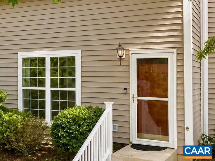 117 WATERBURY CT, CHARLOTTESVILLE, Virginia 22902, 3 Bedrooms Bedrooms, ,2 BathroomsBathrooms,Residential,117 WATERBURY CT,680210 MLS # 680210