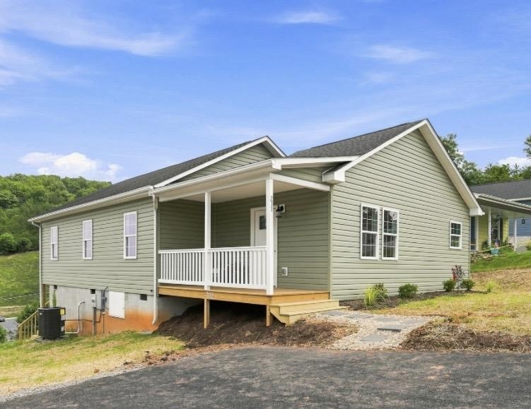 711 MINEOLA ST, STAUNTON, Virginia 24401, 3 Bedrooms Bedrooms, ,2 BathroomsBathrooms,Residential,711 MINEOLA ST,680212 MLS # 680212 711 MINEOLA ST, STAUNTON, Virginia 24401, 3 Bedrooms Bedrooms, ,2 BathroomsBathrooms,Residential,711 MINEOLA ST,680212 MLS # 680212