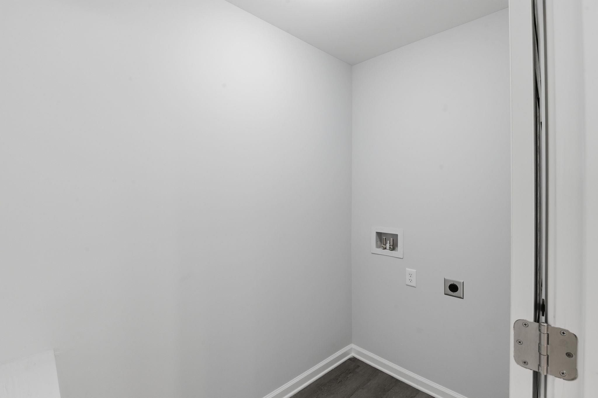 711 MINEOLA ST, STAUNTON, Virginia 24401, 3 Bedrooms Bedrooms, ,2 BathroomsBathrooms,Residential,711 MINEOLA ST,680212 MLS # 680212 711 MINEOLA ST, STAUNTON, Virginia 24401, 3 Bedrooms Bedrooms, ,2 BathroomsBathrooms,Residential,711 MINEOLA ST,680212 MLS # 680212