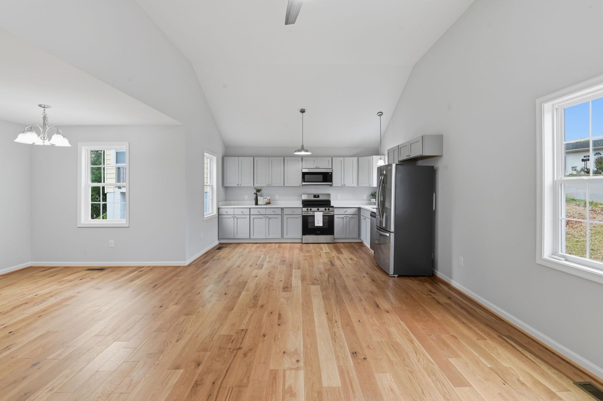 711 MINEOLA ST, STAUNTON, Virginia 24401, 3 Bedrooms Bedrooms, ,2 BathroomsBathrooms,Residential,711 MINEOLA ST,680212 MLS # 680212 711 MINEOLA ST, STAUNTON, Virginia 24401, 3 Bedrooms Bedrooms, ,2 BathroomsBathrooms,Residential,711 MINEOLA ST,680212 MLS # 680212