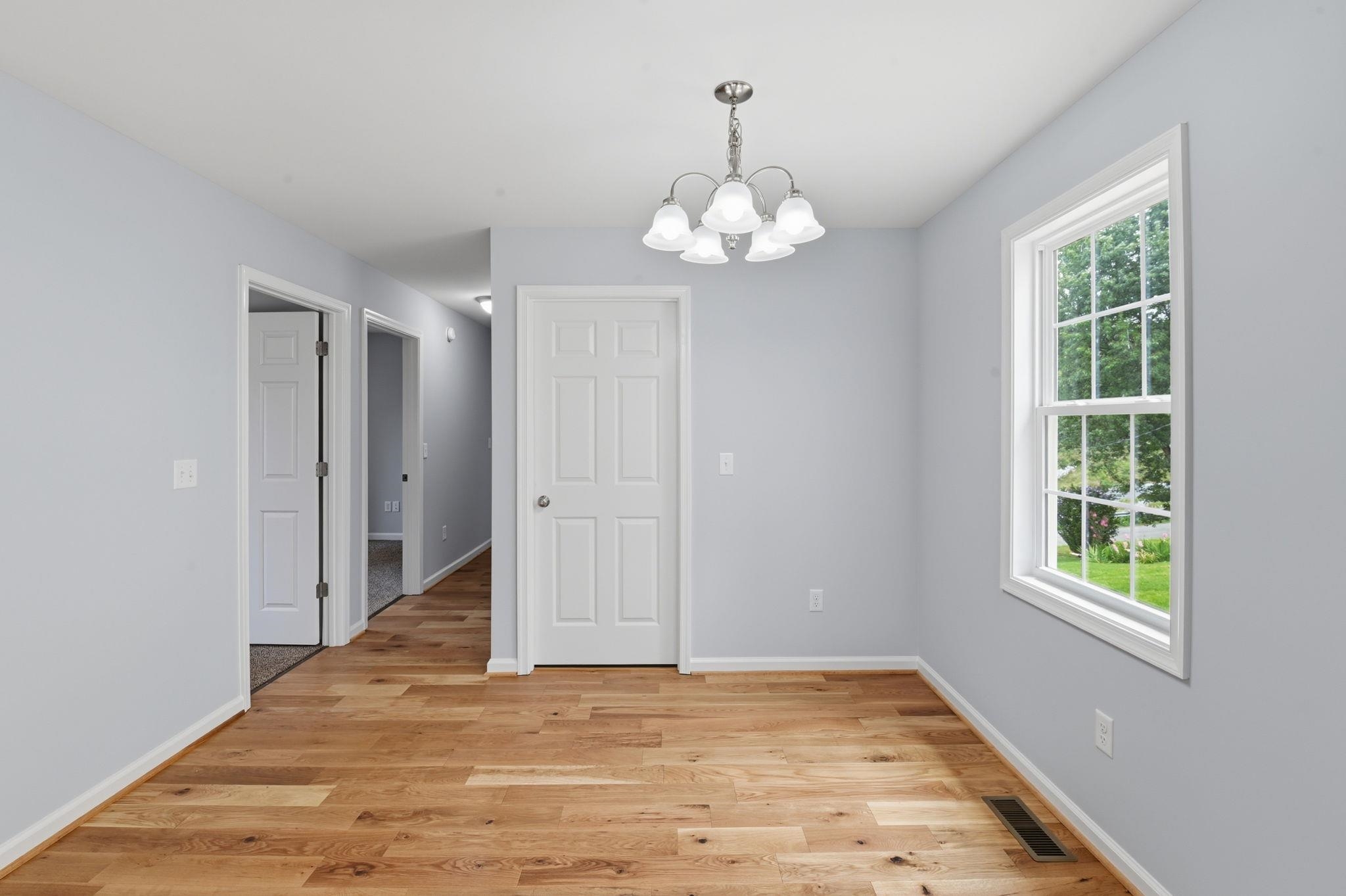 711 MINEOLA ST, STAUNTON, Virginia 24401, 3 Bedrooms Bedrooms, ,2 BathroomsBathrooms,Residential,711 MINEOLA ST,680212 MLS # 680212 711 MINEOLA ST, STAUNTON, Virginia 24401, 3 Bedrooms Bedrooms, ,2 BathroomsBathrooms,Residential,711 MINEOLA ST,680212 MLS # 680212