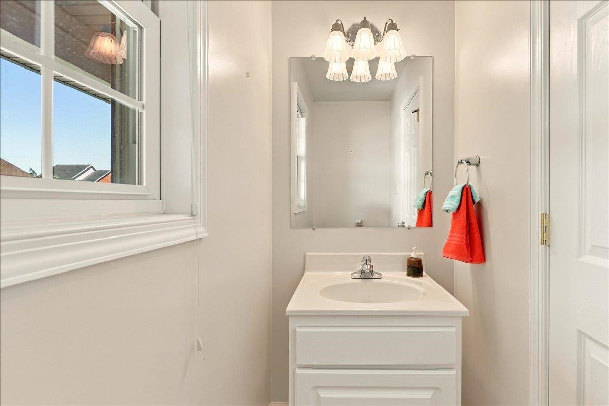 230 BUSH DR, BROADWAY, Virginia 22815, 3 Bedrooms Bedrooms, ,2 BathroomsBathrooms,Residential,230 BUSH DR,680219 MLS # 680219 230 BUSH DR, BROADWAY, Virginia 22815, 3 Bedrooms Bedrooms, ,2 BathroomsBathrooms,Residential,230 BUSH DR,680219 MLS # 680219