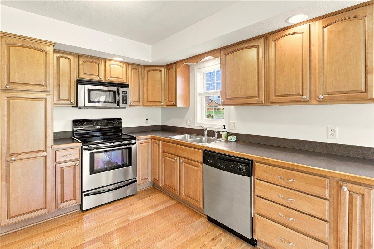 230 BUSH DR, BROADWAY, Virginia 22815, 3 Bedrooms Bedrooms, ,2 BathroomsBathrooms,Residential,230 BUSH DR,680219 MLS # 680219 230 BUSH DR, BROADWAY, Virginia 22815, 3 Bedrooms Bedrooms, ,2 BathroomsBathrooms,Residential,230 BUSH DR,680219 MLS # 680219