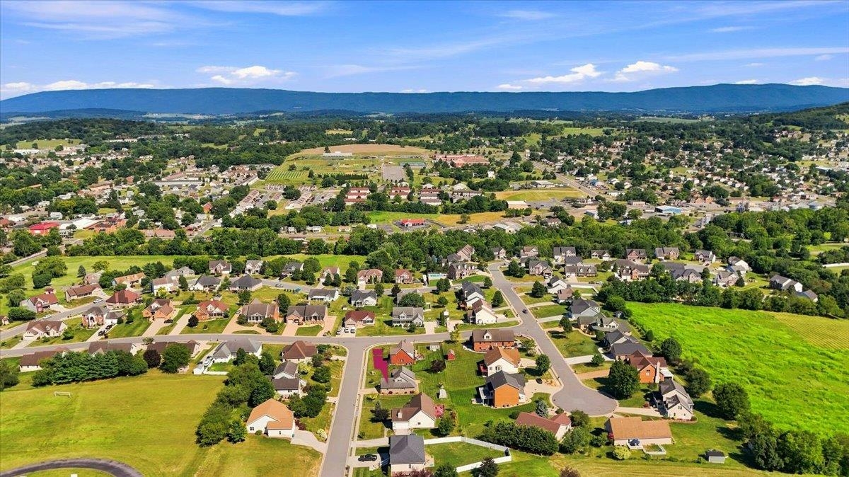230 BUSH DR, BROADWAY, Virginia 22815, 3 Bedrooms Bedrooms, ,2 BathroomsBathrooms,Residential,230 BUSH DR,680219 MLS # 680219 230 BUSH DR, BROADWAY, Virginia 22815, 3 Bedrooms Bedrooms, ,2 BathroomsBathrooms,Residential,230 BUSH DR,680219 MLS # 680219