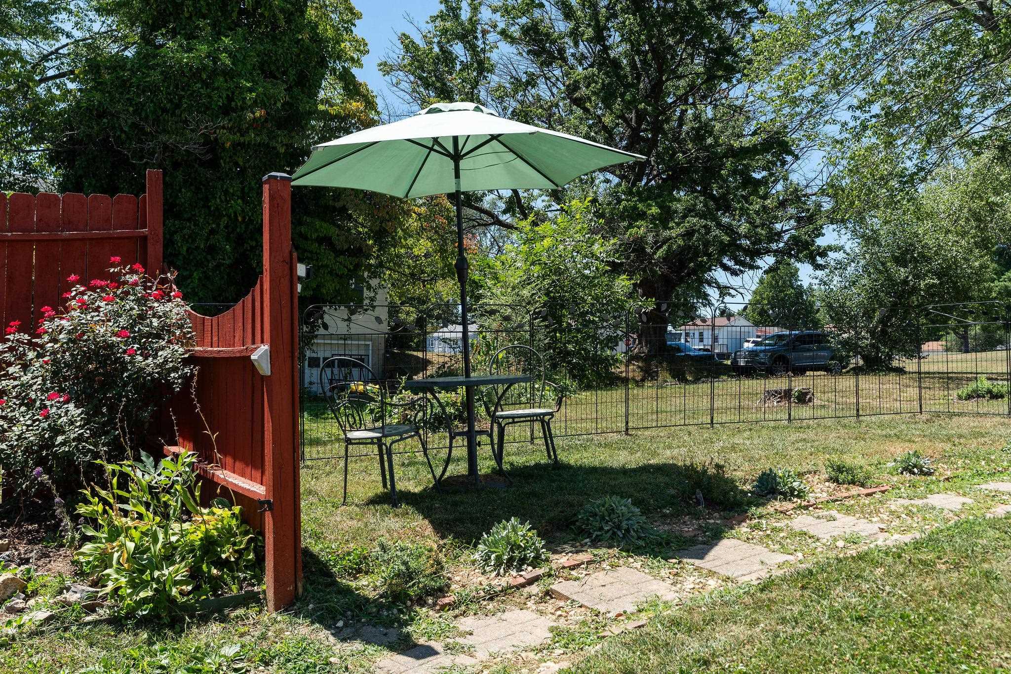 312 EDWARD AVE, WAYNESBORO, Virginia 22980, 3 Bedrooms Bedrooms, ,2 BathroomsBathrooms,Residential,312 EDWARD AVE,680220 MLS # 680220