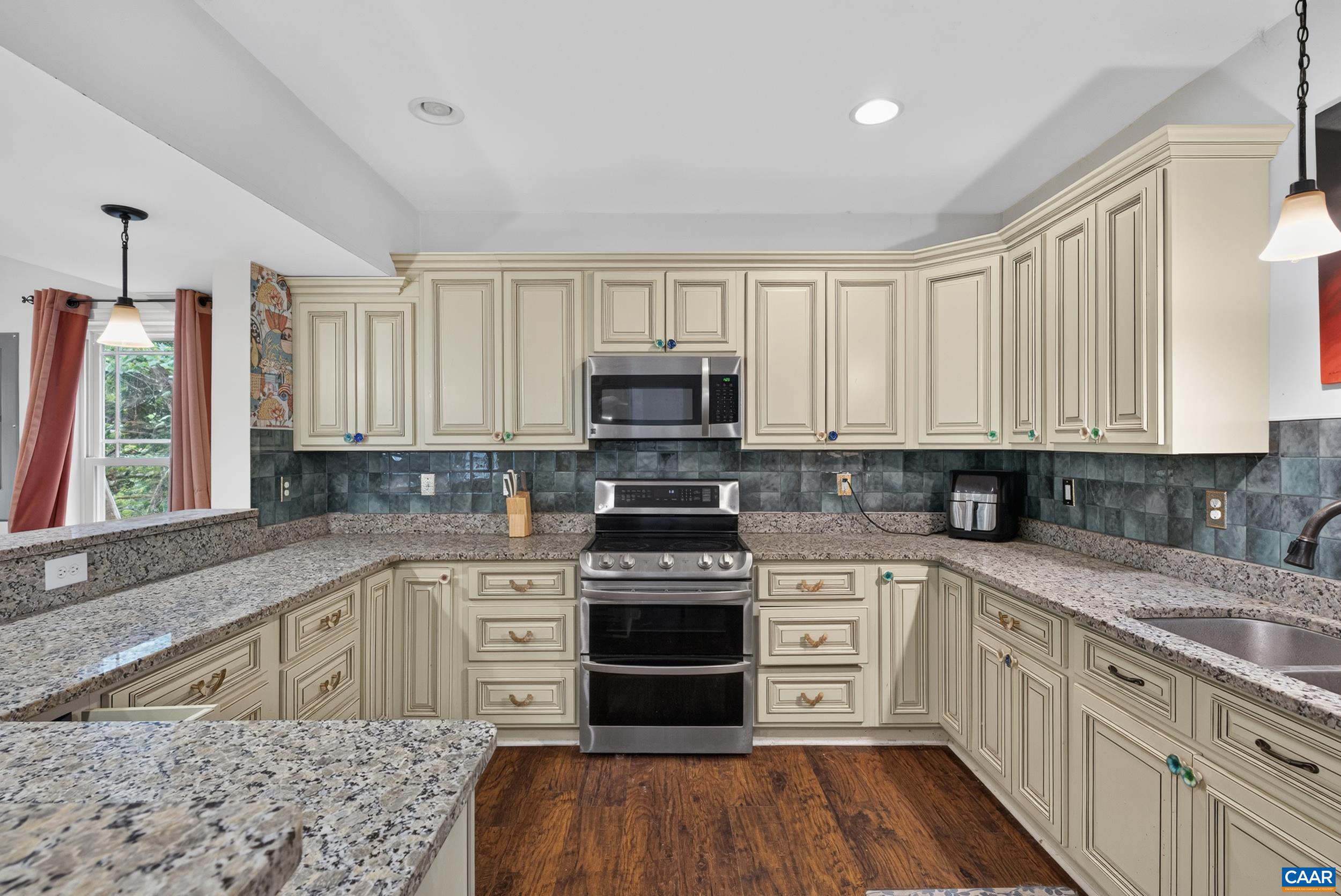 4736 COVE GARDEN RD, NORTH GARDEN, Virginia 22959, 3 Bedrooms Bedrooms, ,2 BathroomsBathrooms,Residential,4736 COVE GARDEN RD,679760 MLS # 679760 4736 COVE GARDEN RD, NORTH GARDEN, Virginia 22959, 3 Bedrooms Bedrooms, ,2 BathroomsBathrooms,Residential,4736 COVE GARDEN RD,679760 MLS # 679760