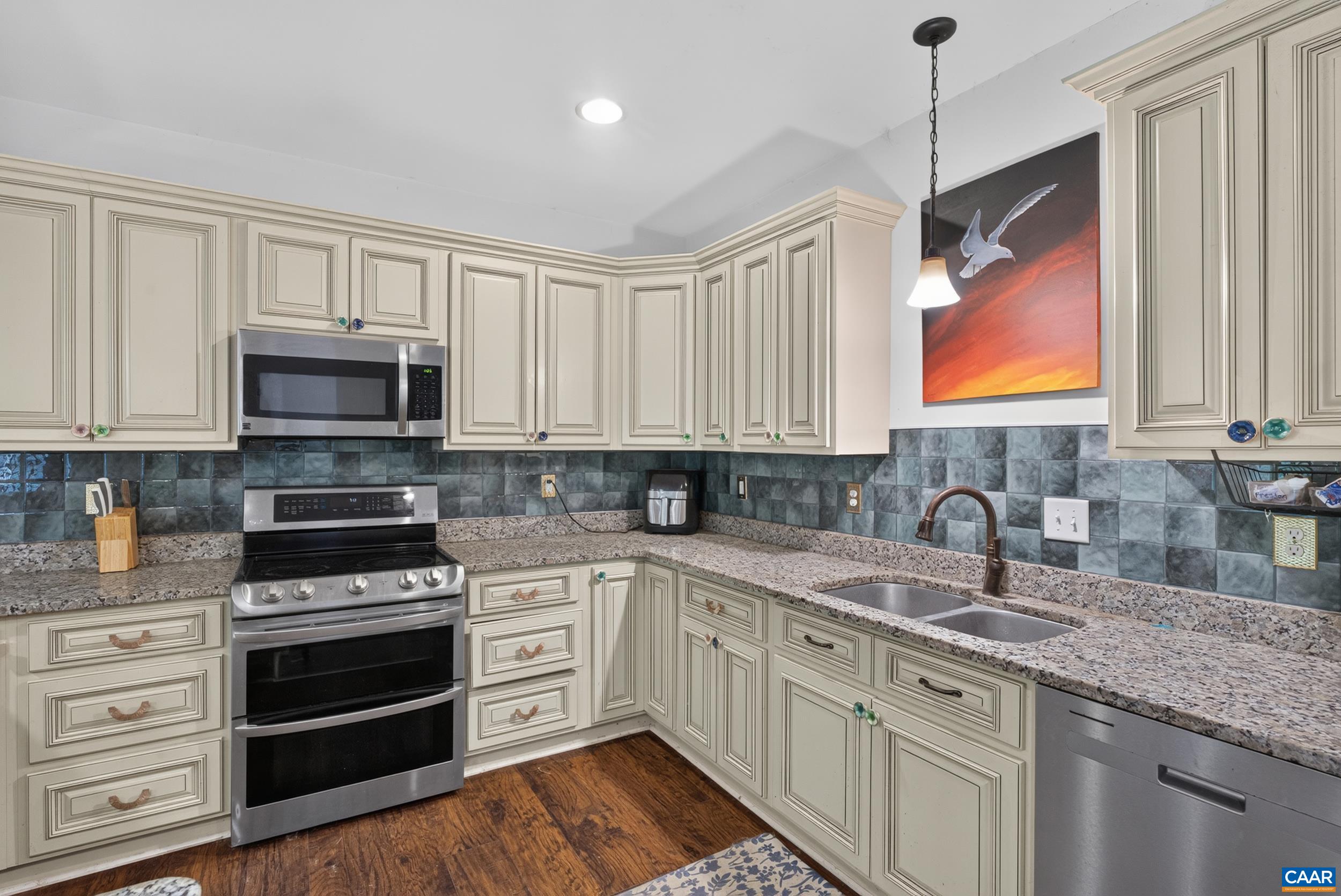 4736 COVE GARDEN RD, NORTH GARDEN, Virginia 22959, 3 Bedrooms Bedrooms, ,2 BathroomsBathrooms,Residential,4736 COVE GARDEN RD,679760 MLS # 679760 4736 COVE GARDEN RD, NORTH GARDEN, Virginia 22959, 3 Bedrooms Bedrooms, ,2 BathroomsBathrooms,Residential,4736 COVE GARDEN RD,679760 MLS # 679760