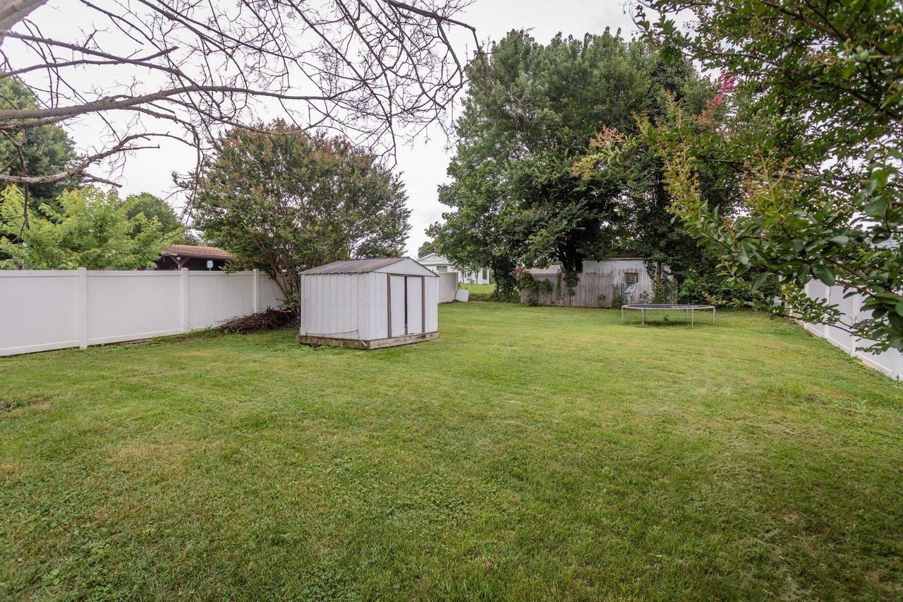 508 SEVENTH ST, SHENANDOAH, Virginia 22849, 2 Bedrooms Bedrooms, ,1 BathroomBathrooms,Residential,508 SEVENTH ST,680155 MLS # 680155