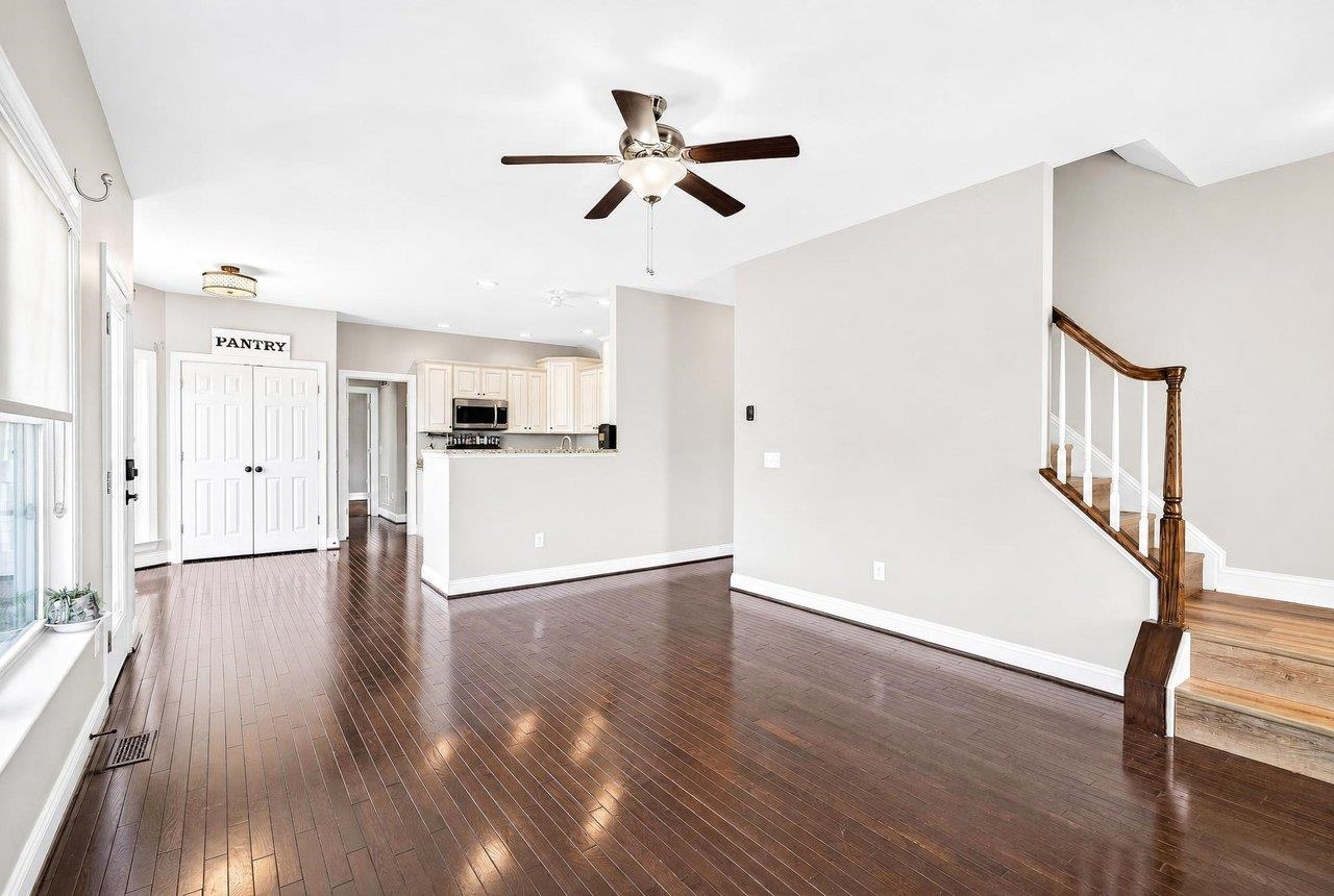 8340 OVERBROOK DR, MCGAHEYSVILLE, Virginia 22840, 5 Bedrooms Bedrooms, ,4 BathroomsBathrooms,Residential,8340 OVERBROOK DR,680185 MLS # 680185 8340 OVERBROOK DR, MCGAHEYSVILLE, Virginia 22840, 5 Bedrooms Bedrooms, ,4 BathroomsBathrooms,Residential,8340 OVERBROOK DR,680185 MLS # 680185