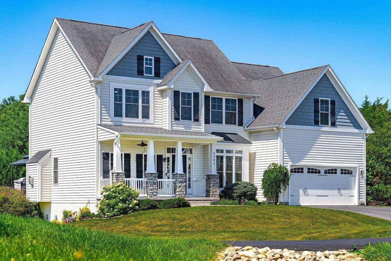 8340 OVERBROOK DR, MCGAHEYSVILLE, Virginia 22840, 5 Bedrooms Bedrooms, ,4 BathroomsBathrooms,Residential,8340 OVERBROOK DR,680185 MLS # 680185 8340 OVERBROOK DR, MCGAHEYSVILLE, Virginia 22840, 5 Bedrooms Bedrooms, ,4 BathroomsBathrooms,Residential,8340 OVERBROOK DR,680185 MLS # 680185
