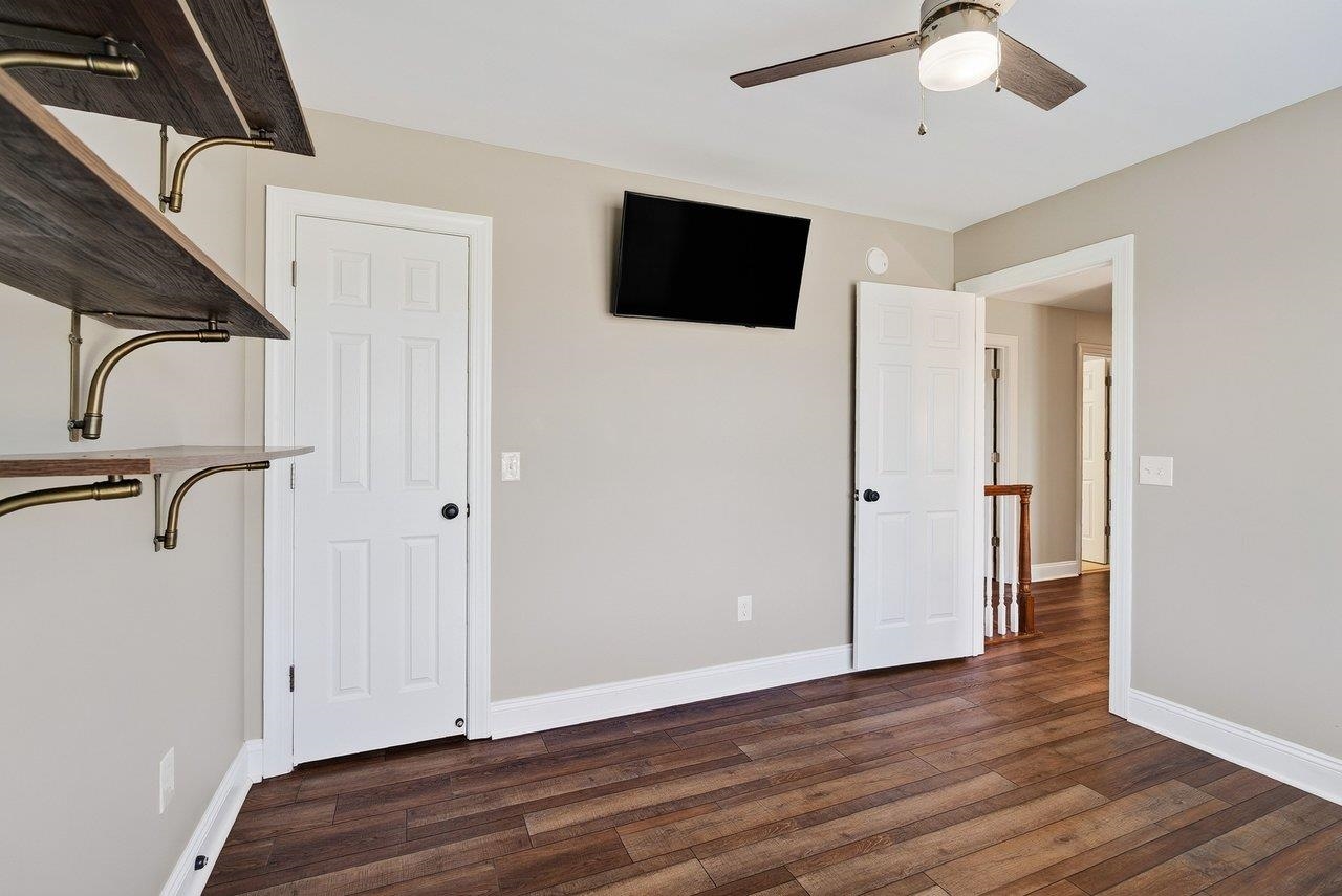 8340 OVERBROOK DR, MCGAHEYSVILLE, Virginia 22840, 5 Bedrooms Bedrooms, ,4 BathroomsBathrooms,Residential,8340 OVERBROOK DR,680185 MLS # 680185 8340 OVERBROOK DR, MCGAHEYSVILLE, Virginia 22840, 5 Bedrooms Bedrooms, ,4 BathroomsBathrooms,Residential,8340 OVERBROOK DR,680185 MLS # 680185