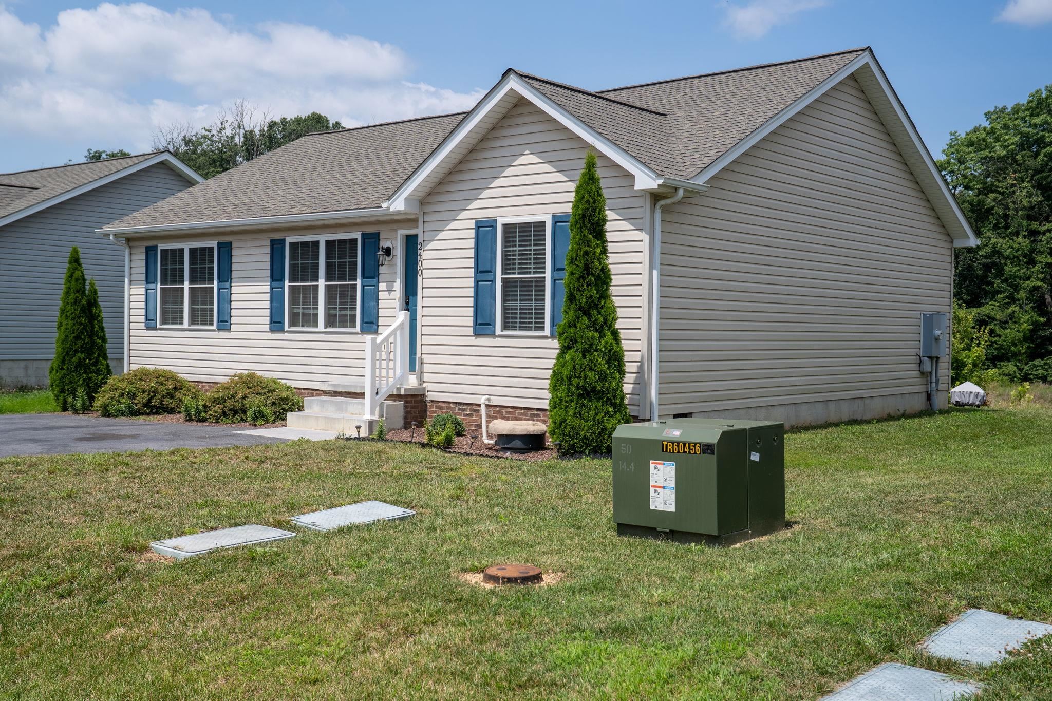 2400 BRENTWOOD DR, ROCKINGHAM, Virginia 22801, 3 Bedrooms Bedrooms, ,2 BathroomsBathrooms,Residential,2400 BRENTWOOD DR,680225 MLS # 680225 2400 BRENTWOOD DR, ROCKINGHAM, Virginia 22801, 3 Bedrooms Bedrooms, ,2 BathroomsBathrooms,Residential,2400 BRENTWOOD DR,680225 MLS # 680225