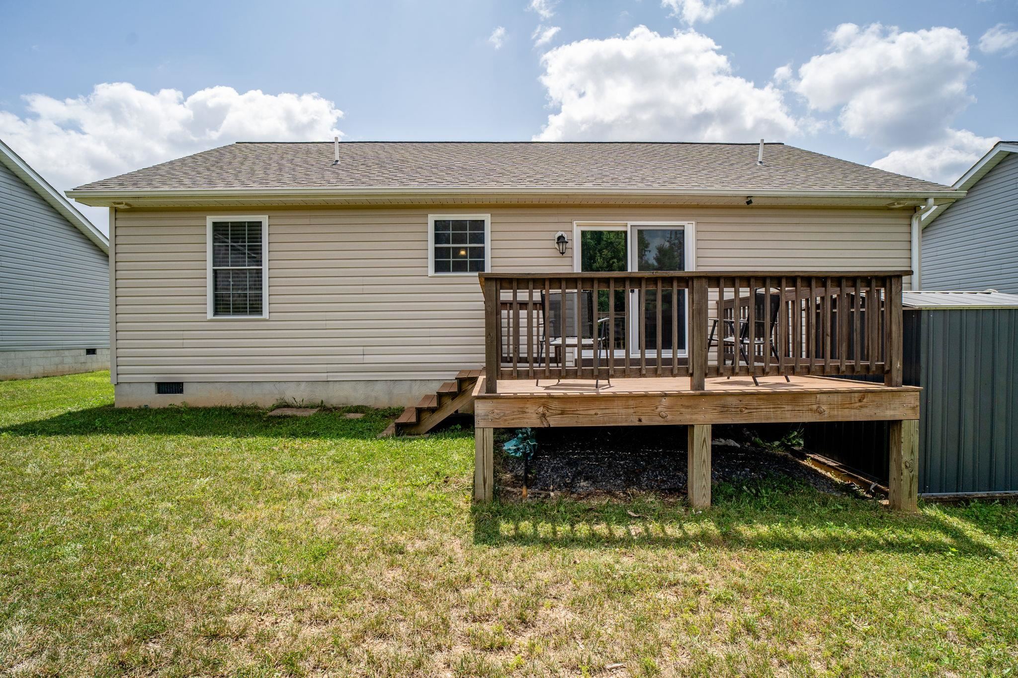 2400 BRENTWOOD DR, ROCKINGHAM, Virginia 22801, 3 Bedrooms Bedrooms, ,2 BathroomsBathrooms,Residential,2400 BRENTWOOD DR,680225 MLS # 680225 2400 BRENTWOOD DR, ROCKINGHAM, Virginia 22801, 3 Bedrooms Bedrooms, ,2 BathroomsBathrooms,Residential,2400 BRENTWOOD DR,680225 MLS # 680225