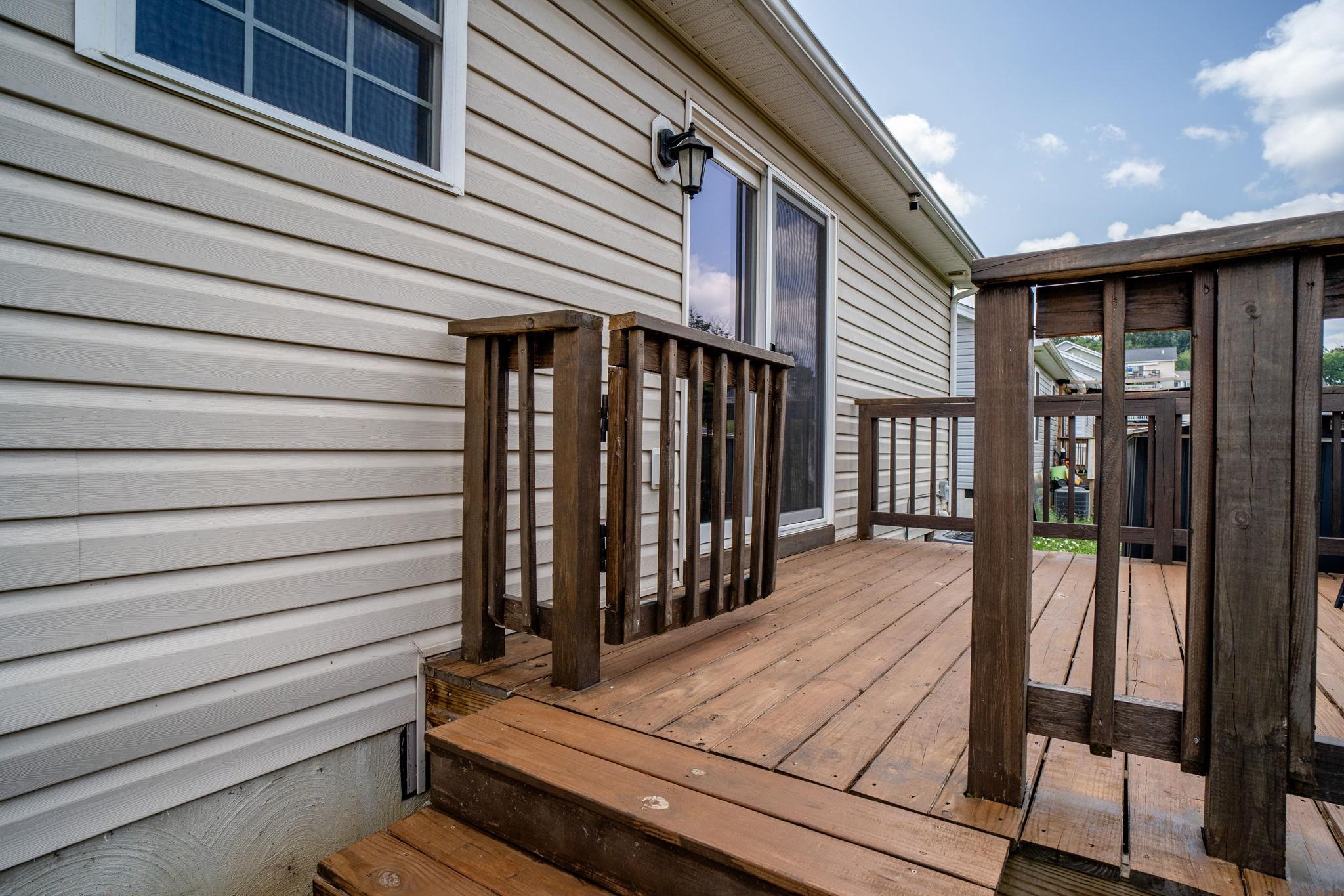 2400 BRENTWOOD DR, ROCKINGHAM, Virginia 22801, 3 Bedrooms Bedrooms, ,2 BathroomsBathrooms,Residential,2400 BRENTWOOD DR,680225 MLS # 680225 2400 BRENTWOOD DR, ROCKINGHAM, Virginia 22801, 3 Bedrooms Bedrooms, ,2 BathroomsBathrooms,Residential,2400 BRENTWOOD DR,680225 MLS # 680225