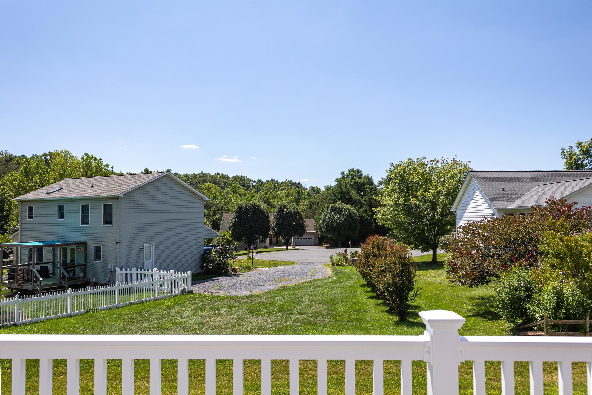 1960 E SAW MILL CT, MCGAHEYSVILLE, Virginia 22840, 3 Bedrooms Bedrooms, ,2 BathroomsBathrooms,Residential,1960 E SAW MILL CT,680227 MLS # 680227 1960 E SAW MILL CT, MCGAHEYSVILLE, Virginia 22840, 3 Bedrooms Bedrooms, ,2 BathroomsBathrooms,Residential,1960 E SAW MILL CT,680227 MLS # 680227
