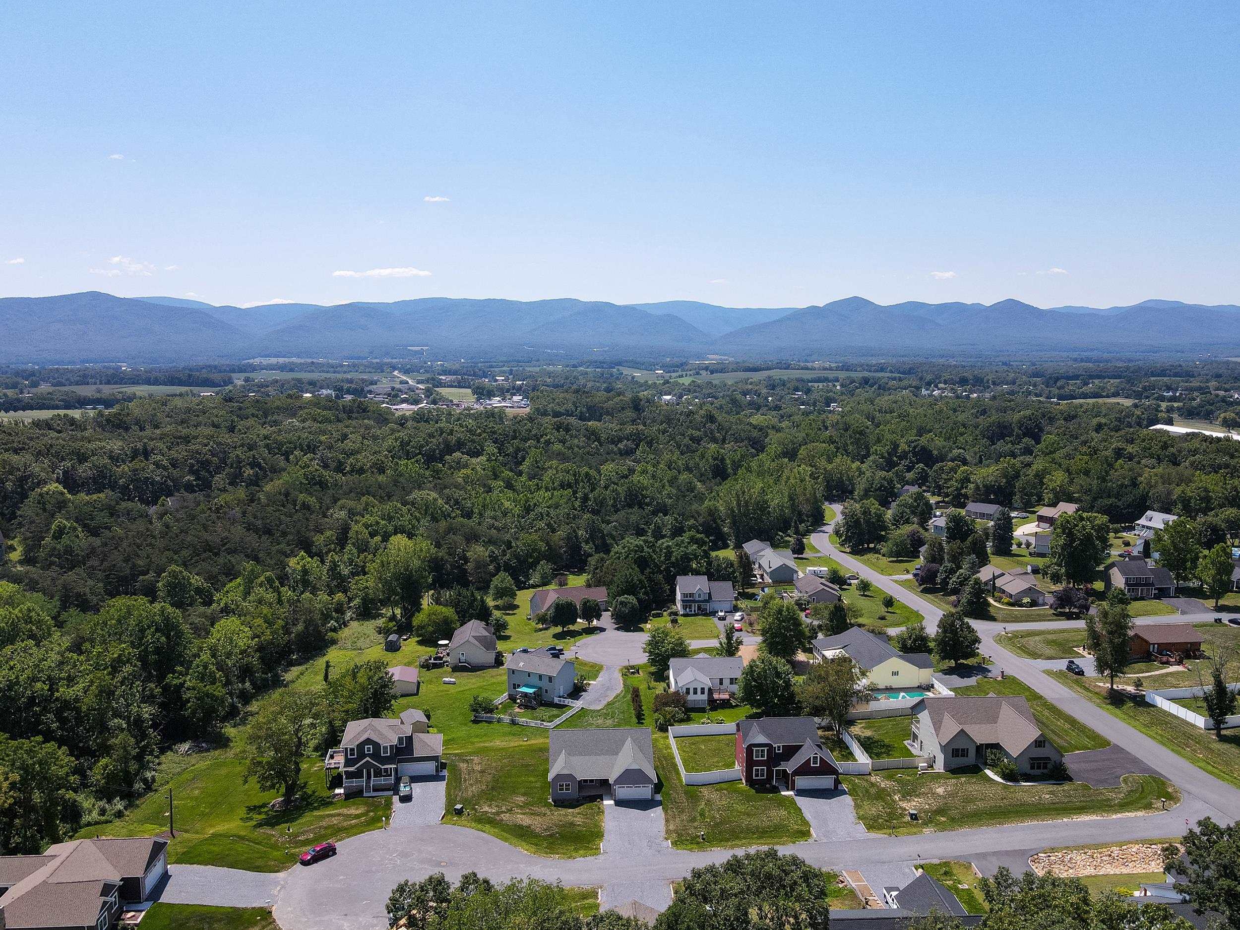 1960 E SAW MILL CT, MCGAHEYSVILLE, Virginia 22840, 3 Bedrooms Bedrooms, ,2 BathroomsBathrooms,Residential,1960 E SAW MILL CT,680227 MLS # 680227 1960 E SAW MILL CT, MCGAHEYSVILLE, Virginia 22840, 3 Bedrooms Bedrooms, ,2 BathroomsBathrooms,Residential,1960 E SAW MILL CT,680227 MLS # 680227