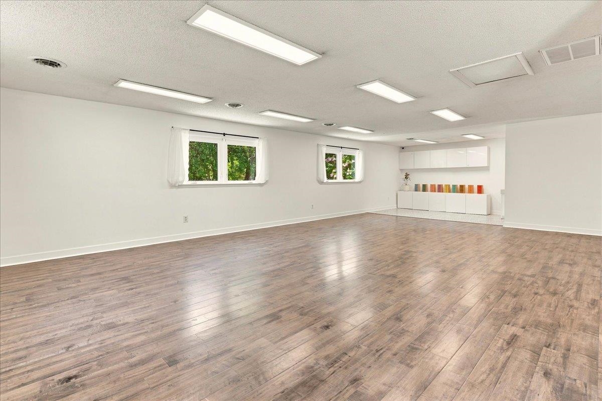15 SOUTHGATE CT, HARRISONBURG, Virginia 22801, ,Commercial,15 SOUTHGATE CT,680250 MLS # 680250 15 SOUTHGATE CT, HARRISONBURG, Virginia 22801, ,Commercial,15 SOUTHGATE CT,680250 MLS # 680250
