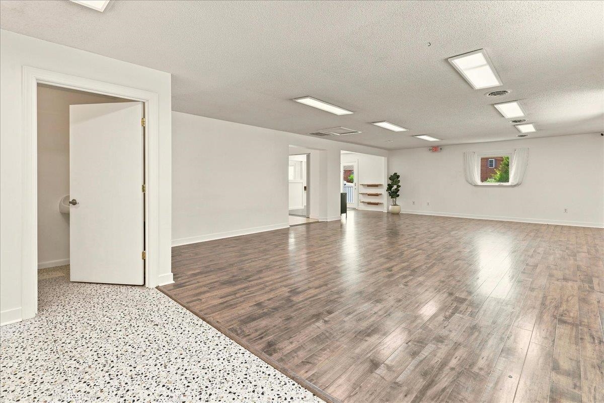 15 SOUTHGATE CT, HARRISONBURG, Virginia 22801, ,Commercial,15 SOUTHGATE CT,680250 MLS # 680250 15 SOUTHGATE CT, HARRISONBURG, Virginia 22801, ,Commercial,15 SOUTHGATE CT,680250 MLS # 680250