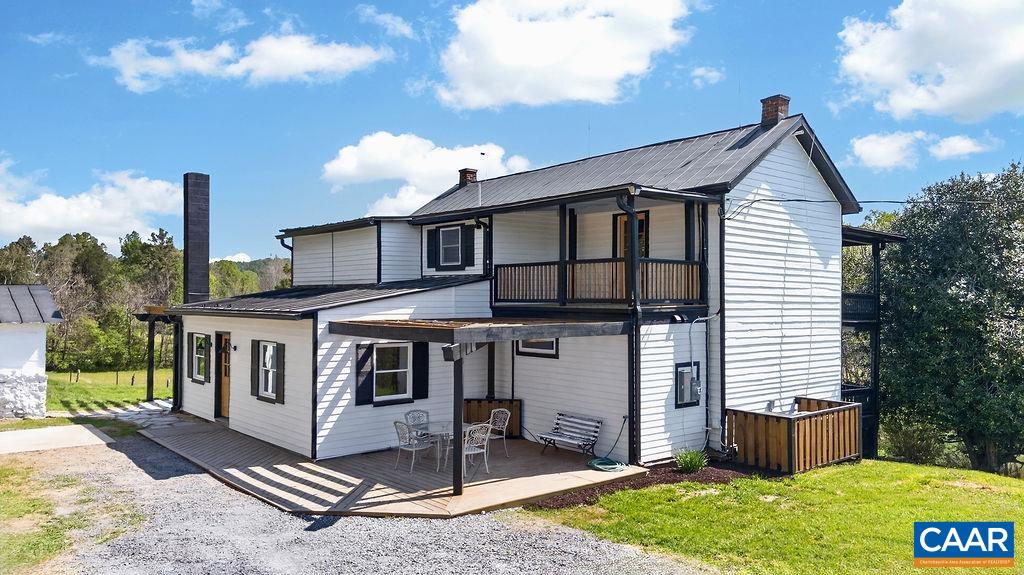 189 OLD ROSELAND RD, ROSELAND, Virginia 22967, 3 Bedrooms Bedrooms, ,3 BathroomsBathrooms,Residential,189 OLD ROSELAND RD,676371 MLS # 676371 189 OLD ROSELAND RD, ROSELAND, Virginia 22967, 3 Bedrooms Bedrooms, ,3 BathroomsBathrooms,Residential,189 OLD ROSELAND RD,676371 MLS # 676371