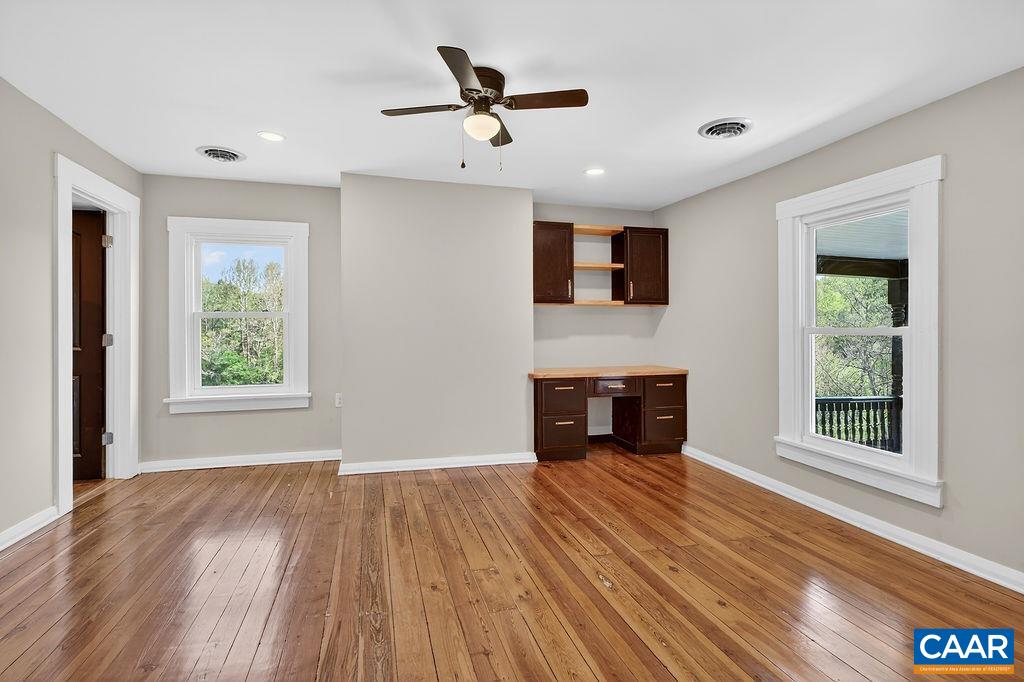189 OLD ROSELAND RD, ROSELAND, Virginia 22967, 3 Bedrooms Bedrooms, ,3 BathroomsBathrooms,Residential,189 OLD ROSELAND RD,676371 MLS # 676371 189 OLD ROSELAND RD, ROSELAND, Virginia 22967, 3 Bedrooms Bedrooms, ,3 BathroomsBathrooms,Residential,189 OLD ROSELAND RD,676371 MLS # 676371