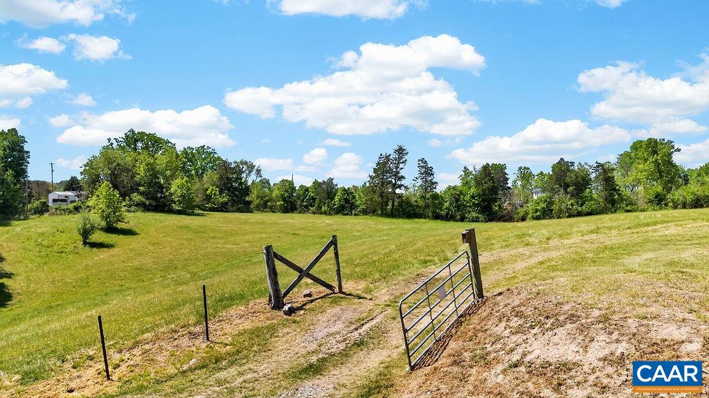 189 OLD ROSELAND RD, ROSELAND, Virginia 22967, 3 Bedrooms Bedrooms, ,3 BathroomsBathrooms,Residential,189 OLD ROSELAND RD,676371 MLS # 676371 189 OLD ROSELAND RD, ROSELAND, Virginia 22967, 3 Bedrooms Bedrooms, ,3 BathroomsBathrooms,Residential,189 OLD ROSELAND RD,676371 MLS # 676371