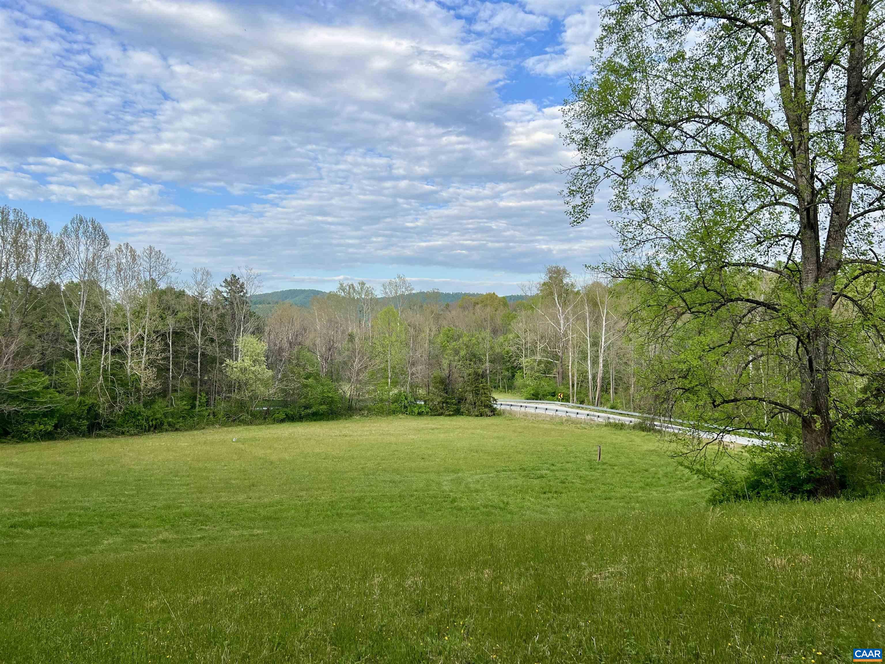 189 OLD ROSELAND RD, ROSELAND, Virginia 22967, 3 Bedrooms Bedrooms, ,3 BathroomsBathrooms,Residential,189 OLD ROSELAND RD,676371 MLS # 676371 189 OLD ROSELAND RD, ROSELAND, Virginia 22967, 3 Bedrooms Bedrooms, ,3 BathroomsBathrooms,Residential,189 OLD ROSELAND RD,676371 MLS # 676371