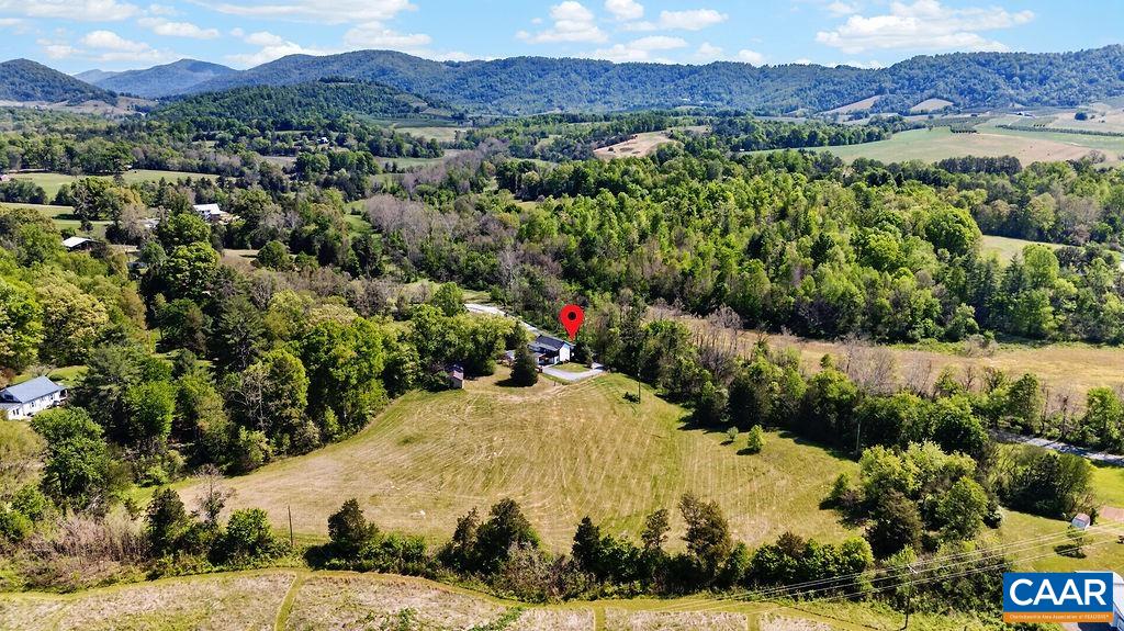 189 OLD ROSELAND RD, ROSELAND, Virginia 22967, 3 Bedrooms Bedrooms, ,3 BathroomsBathrooms,Residential,189 OLD ROSELAND RD,676371 MLS # 676371 189 OLD ROSELAND RD, ROSELAND, Virginia 22967, 3 Bedrooms Bedrooms, ,3 BathroomsBathrooms,Residential,189 OLD ROSELAND RD,676371 MLS # 676371