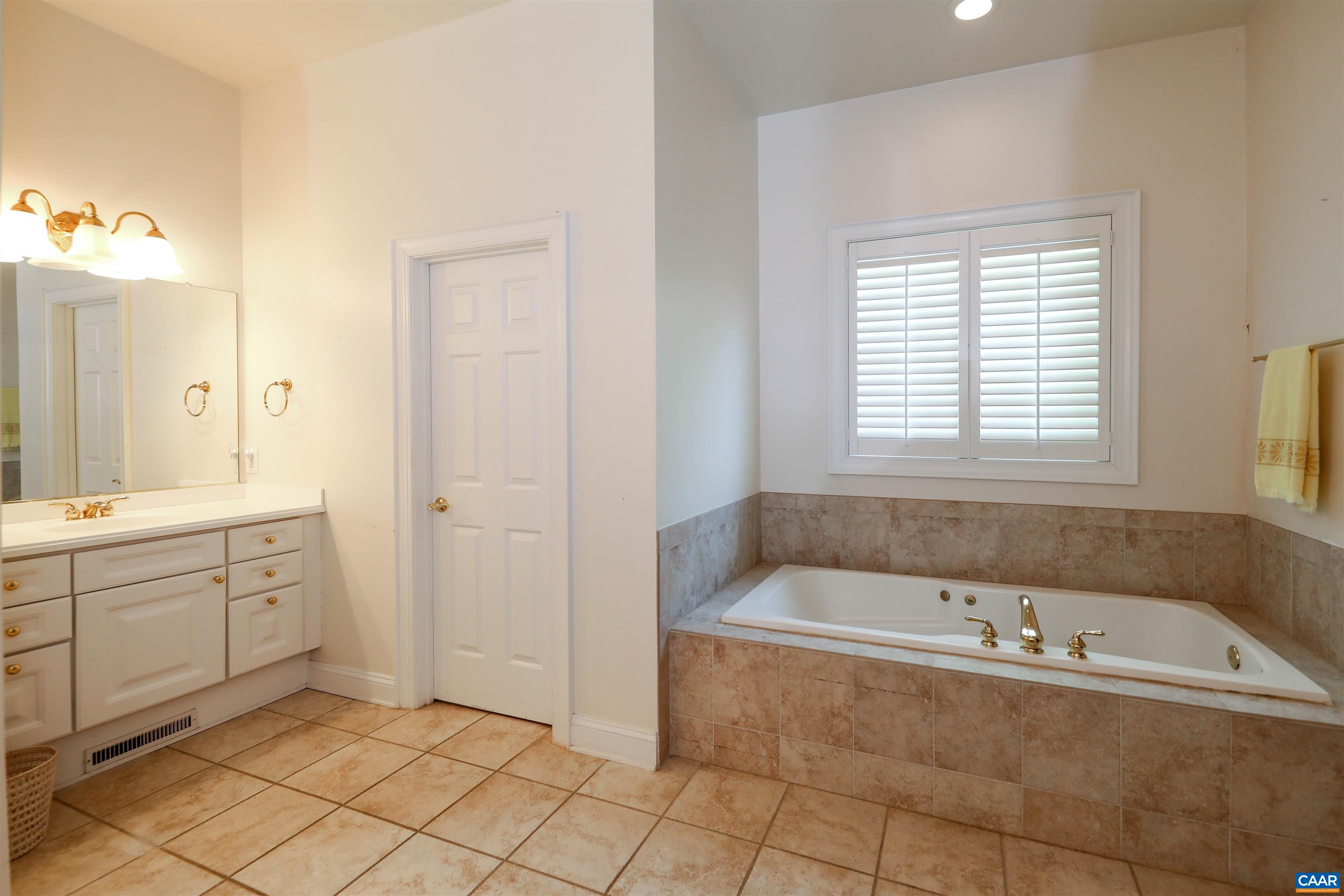 2500 WILTSHIRE CLOSE, KESWICK, Virginia 22947, 4 Bedrooms Bedrooms, ,3 BathroomsBathrooms,Residential,2500 WILTSHIRE CLOSE,677245 MLS # 677245 2500 WILTSHIRE CLOSE, KESWICK, Virginia 22947, 4 Bedrooms Bedrooms, ,3 BathroomsBathrooms,Residential,2500 WILTSHIRE CLOSE,677245 MLS # 677245