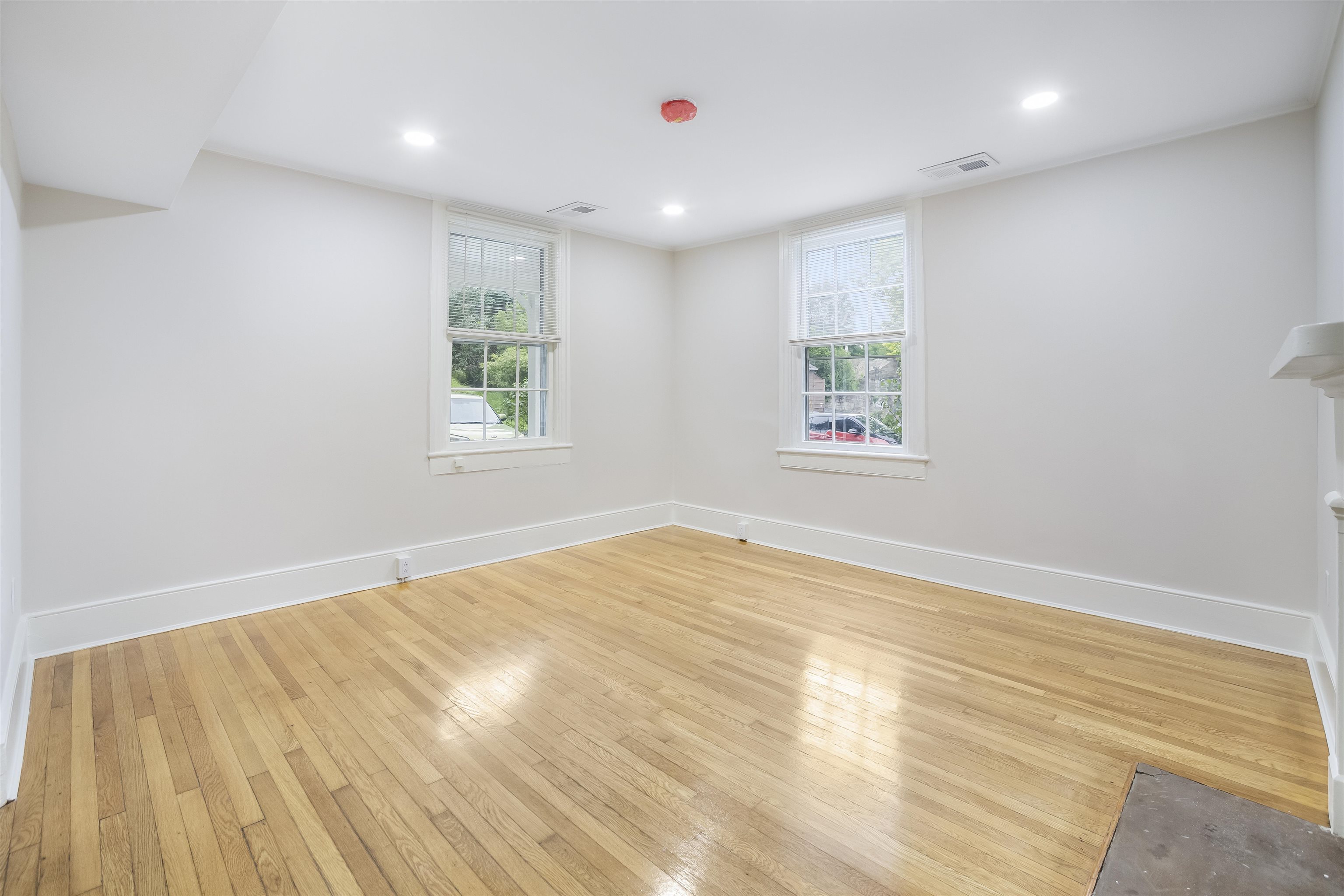324 GREEN ST, STAUNTON, Virginia 24401, 2 Bedrooms Bedrooms, ,1 BathroomBathrooms,Residential,324 GREEN ST,679535 MLS # 679535 324 GREEN ST, STAUNTON, Virginia 24401, 2 Bedrooms Bedrooms, ,1 BathroomBathrooms,Residential,324 GREEN ST,679535 MLS # 679535