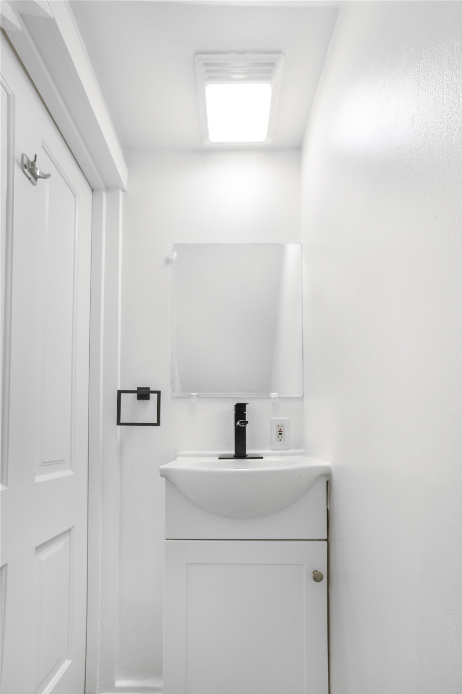 324 GREEN ST, STAUNTON, Virginia 24401, 2 Bedrooms Bedrooms, ,1 BathroomBathrooms,Residential,324 GREEN ST,679535 MLS # 679535 324 GREEN ST, STAUNTON, Virginia 24401, 2 Bedrooms Bedrooms, ,1 BathroomBathrooms,Residential,324 GREEN ST,679535 MLS # 679535