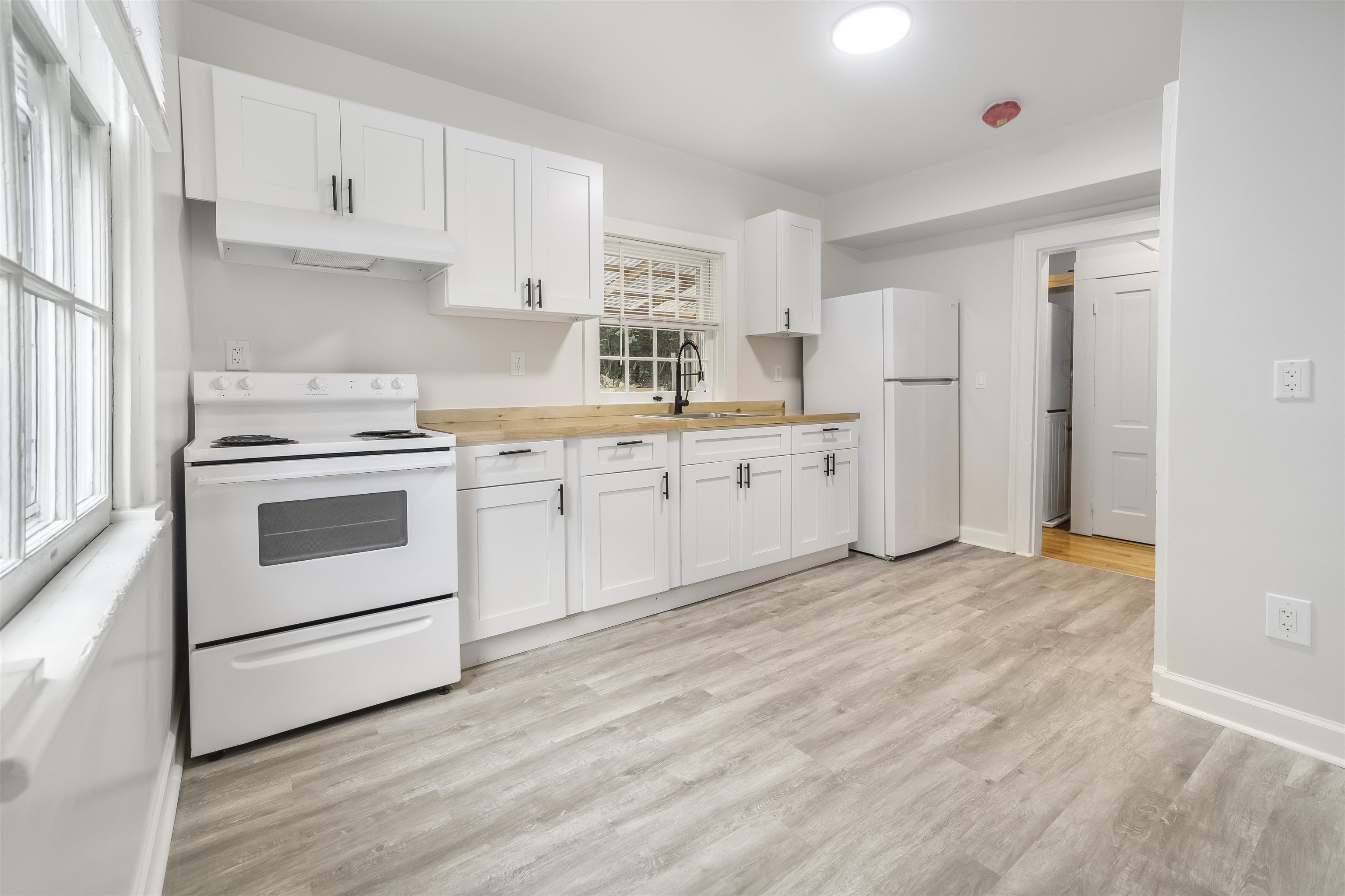 324 GREEN ST, STAUNTON, Virginia 24401, 2 Bedrooms Bedrooms, ,1 BathroomBathrooms,Residential,324 GREEN ST,679535 MLS # 679535 324 GREEN ST, STAUNTON, Virginia 24401, 2 Bedrooms Bedrooms, ,1 BathroomBathrooms,Residential,324 GREEN ST,679535 MLS # 679535