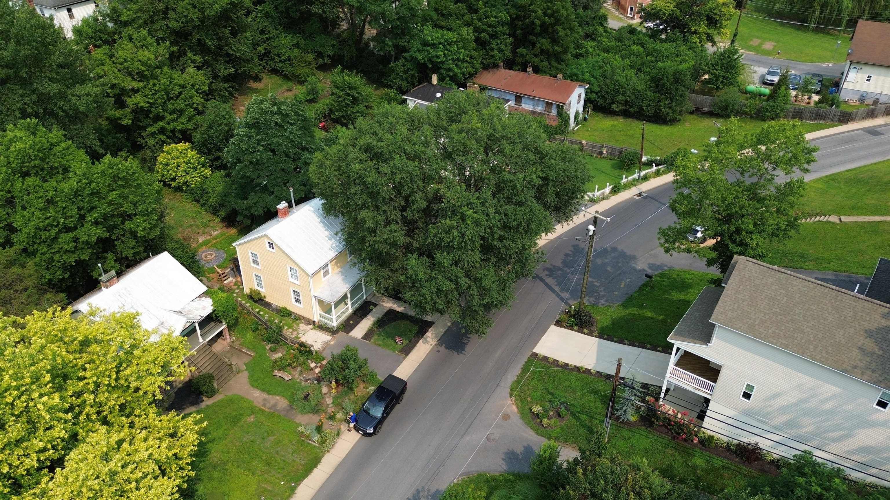 324 GREEN ST, STAUNTON, Virginia 24401, 2 Bedrooms Bedrooms, ,1 BathroomBathrooms,Residential,324 GREEN ST,679535 MLS # 679535 324 GREEN ST, STAUNTON, Virginia 24401, 2 Bedrooms Bedrooms, ,1 BathroomBathrooms,Residential,324 GREEN ST,679535 MLS # 679535