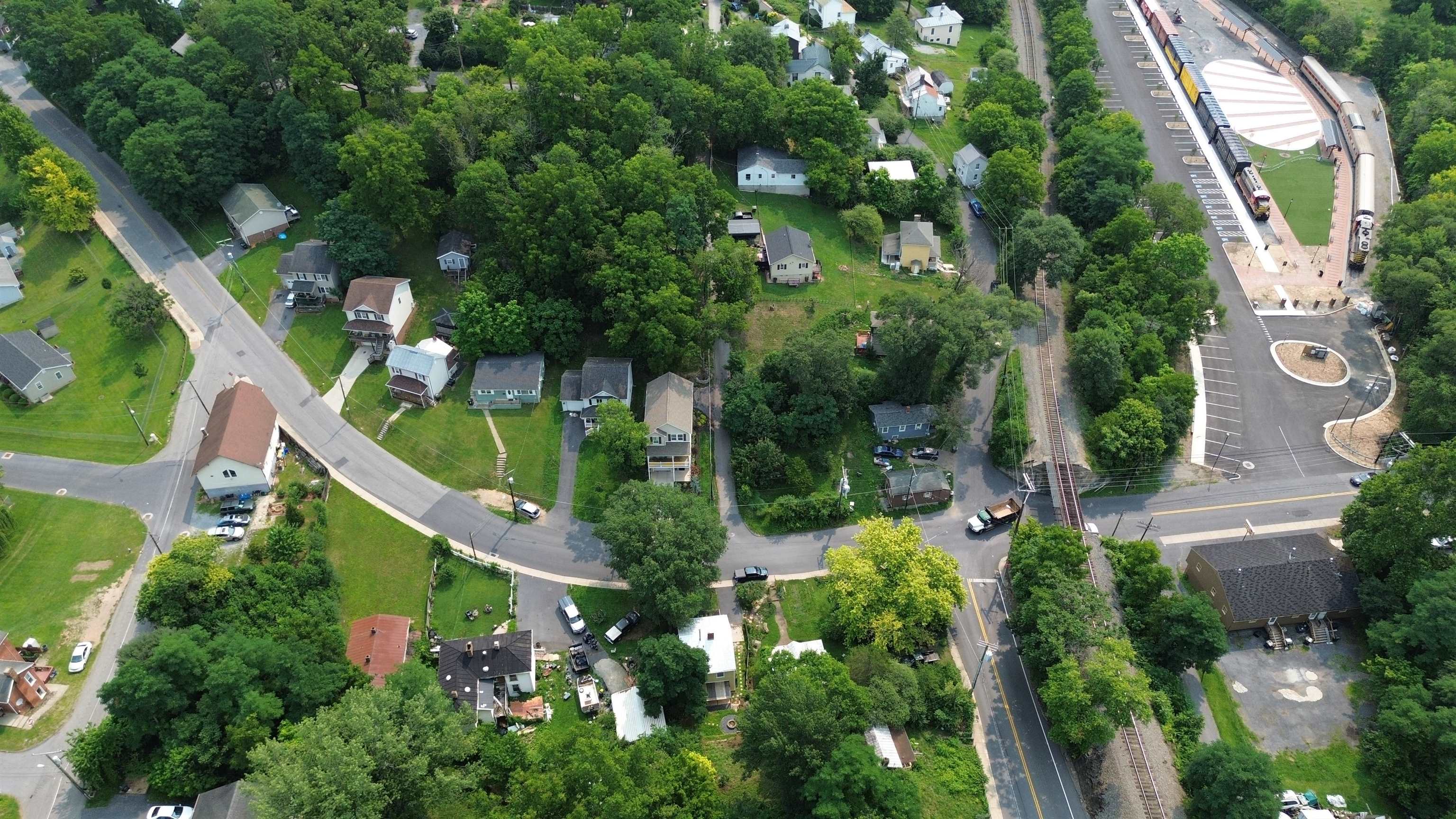 324 GREEN ST, STAUNTON, Virginia 24401, 2 Bedrooms Bedrooms, ,1 BathroomBathrooms,Residential,324 GREEN ST,679535 MLS # 679535 324 GREEN ST, STAUNTON, Virginia 24401, 2 Bedrooms Bedrooms, ,1 BathroomBathrooms,Residential,324 GREEN ST,679535 MLS # 679535