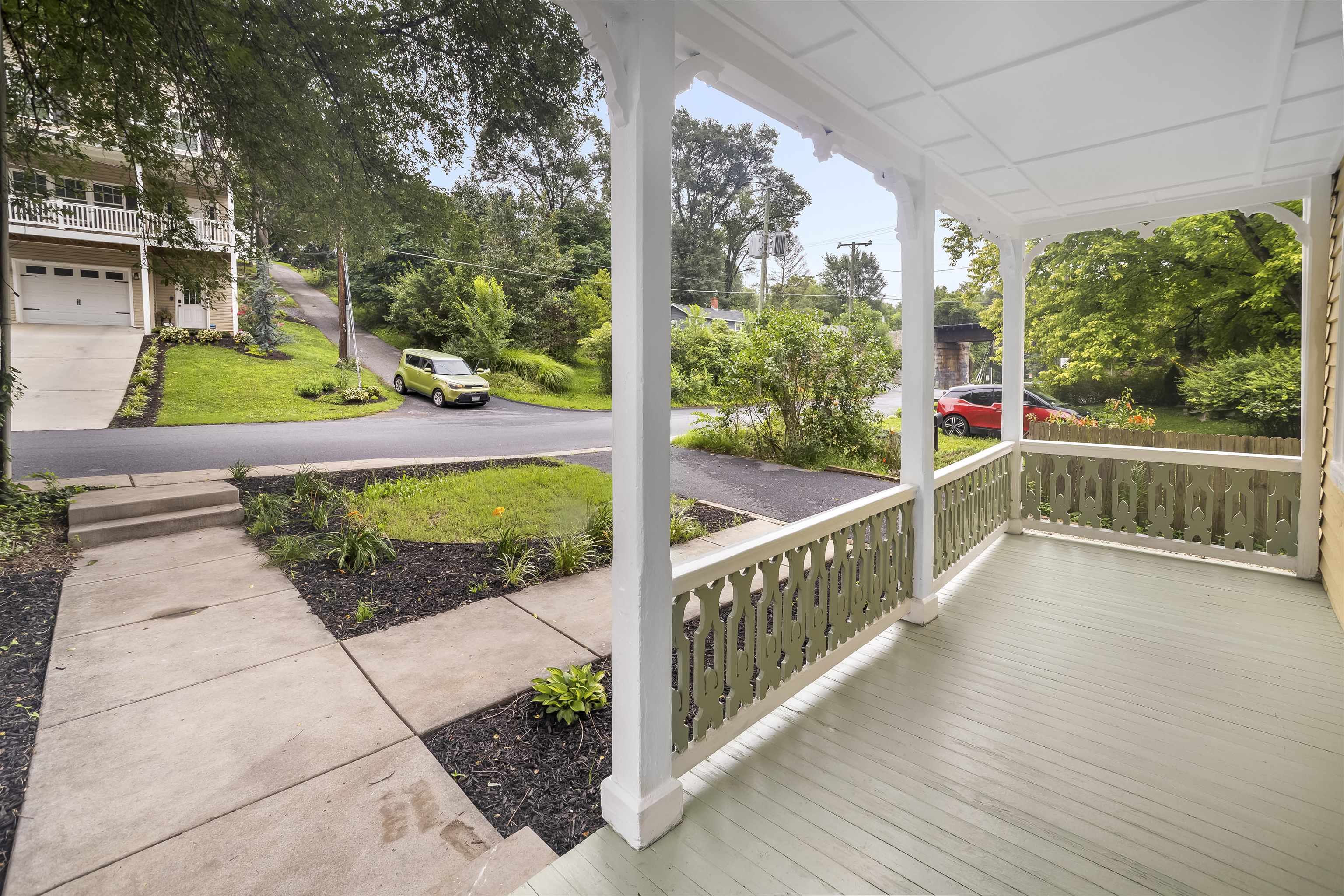 324 GREEN ST, STAUNTON, Virginia 24401, 2 Bedrooms Bedrooms, ,1 BathroomBathrooms,Residential,324 GREEN ST,679535 MLS # 679535 324 GREEN ST, STAUNTON, Virginia 24401, 2 Bedrooms Bedrooms, ,1 BathroomBathrooms,Residential,324 GREEN ST,679535 MLS # 679535