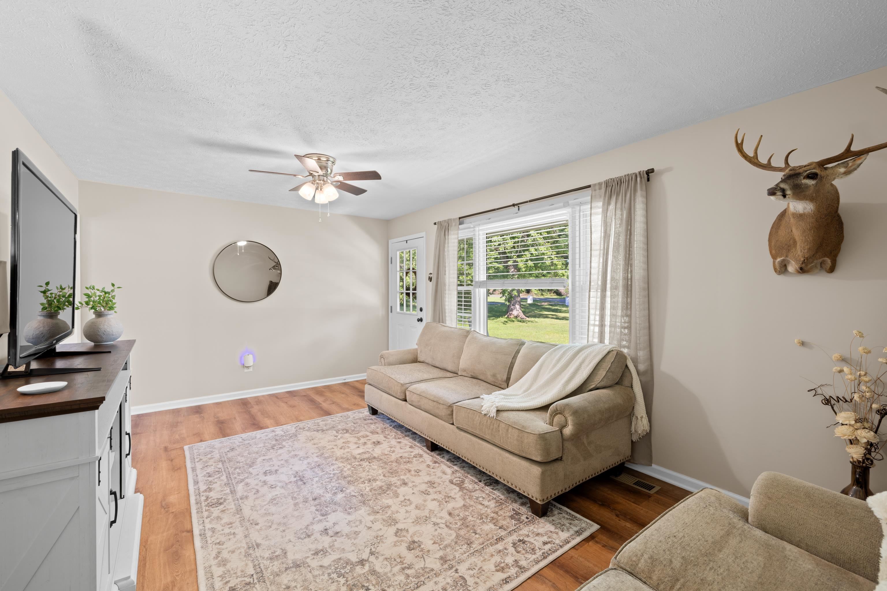 440 DRY BRANCH RD, CHURCHVILLE, Virginia 24421, 4 Bedrooms Bedrooms, ,2 BathroomsBathrooms,Residential,440 DRY BRANCH RD,679582 MLS # 679582 440 DRY BRANCH RD, CHURCHVILLE, Virginia 24421, 4 Bedrooms Bedrooms, ,2 BathroomsBathrooms,Residential,440 DRY BRANCH RD,679582 MLS # 679582
