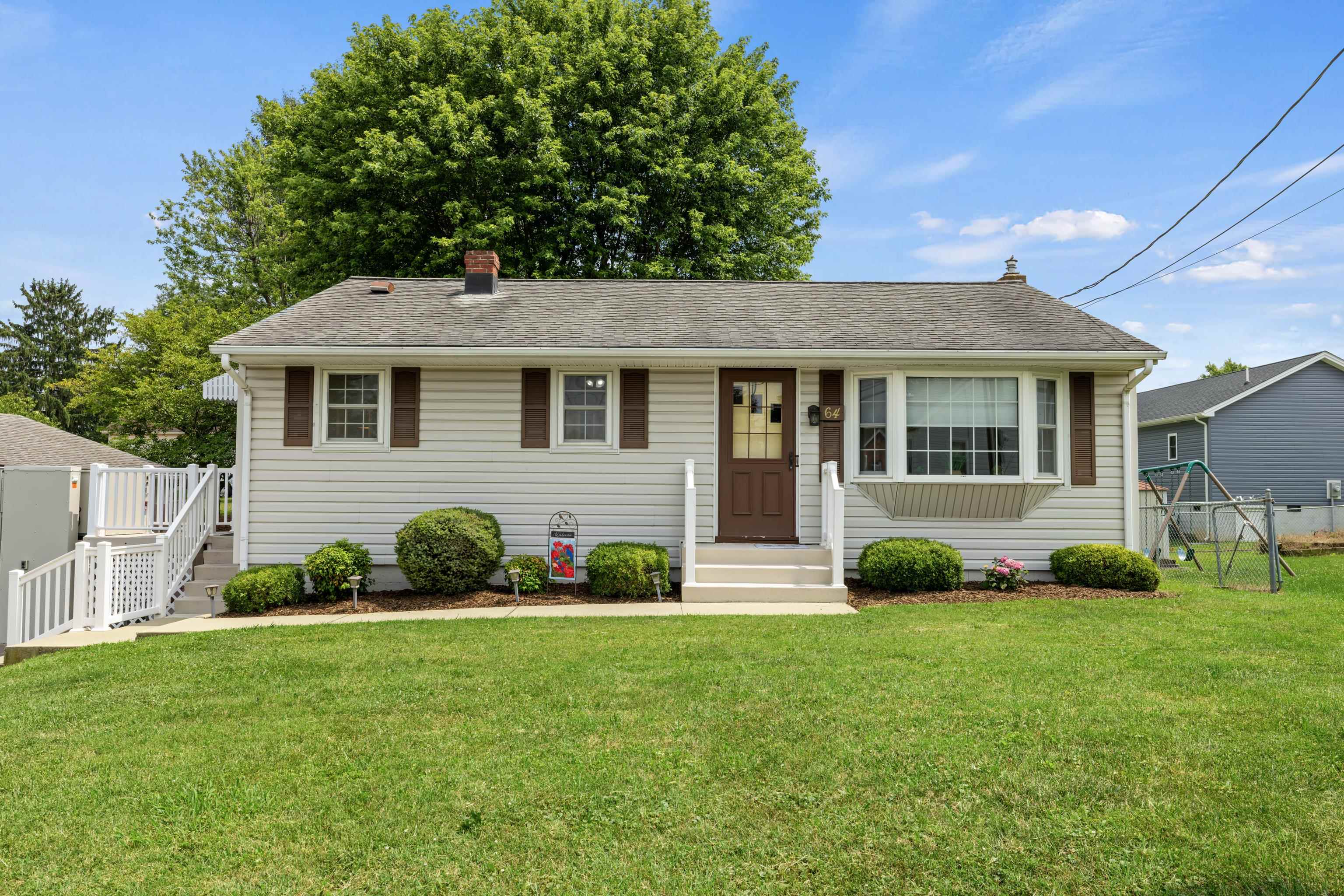 64 ANTRIM RD, FISHERSVILLE, Virginia 22939, 3 Bedrooms Bedrooms, ,2 BathroomsBathrooms,Residential,64 ANTRIM RD,680234 MLS # 680234