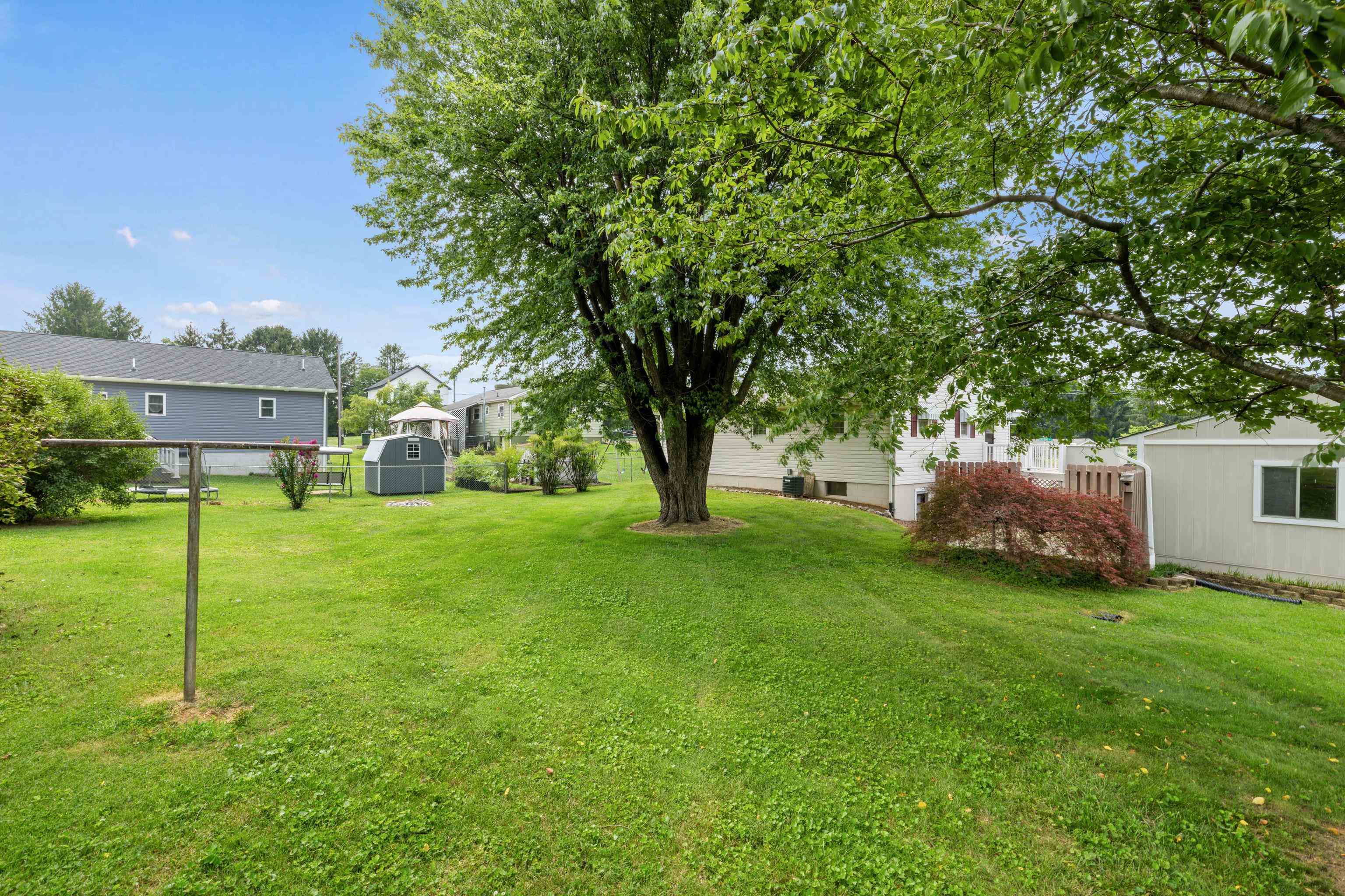 64 ANTRIM RD, FISHERSVILLE, Virginia 22939, 3 Bedrooms Bedrooms, ,2 BathroomsBathrooms,Residential,64 ANTRIM RD,680234 MLS # 680234