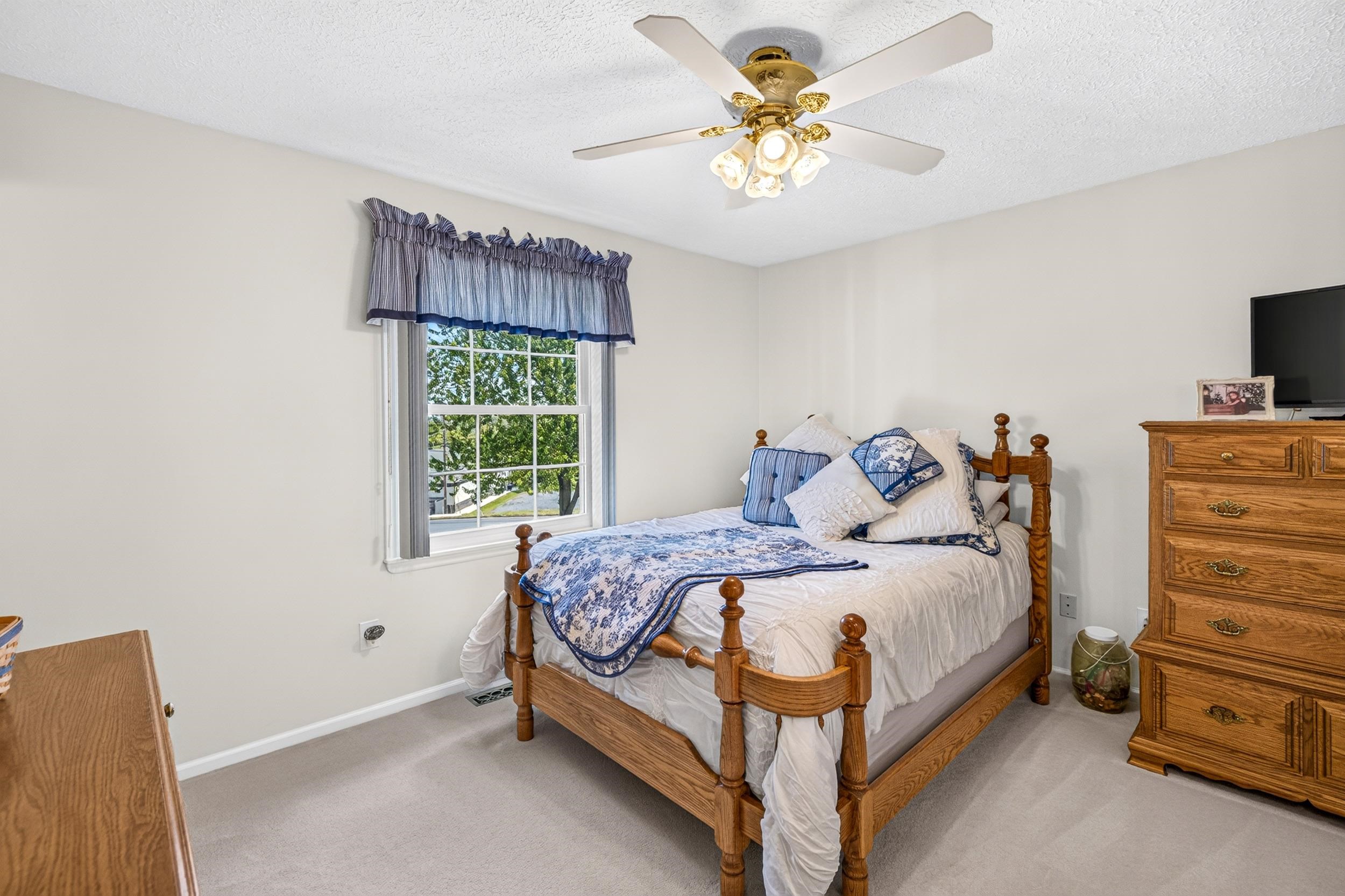 1251 WATERMAN DR, HARRISONBURG, Virginia 22802, 4 Bedrooms Bedrooms, ,3 BathroomsBathrooms,Residential,1251 Waterman Dr, Harrisonburg, VA 22802,1251 WATERMAN DR,680237 MLS # 680237 1251 WATERMAN DR, HARRISONBURG, Virginia 22802, 4 Bedrooms Bedrooms, ,3 BathroomsBathrooms,Residential,1251 Waterman Dr, Harrisonburg, VA 22802,1251 WATERMAN DR,680237 MLS # 680237