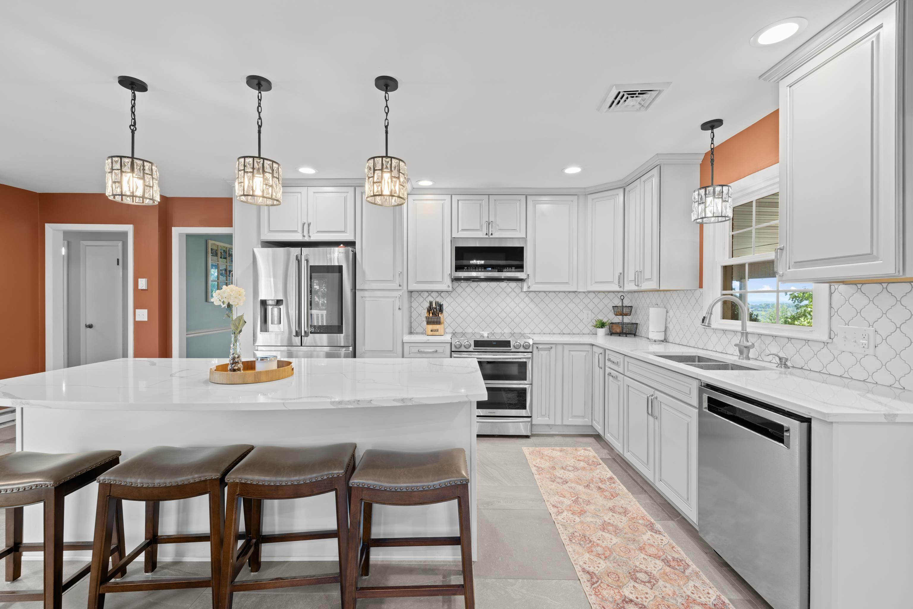 174 RIVER VIEW DR, VERONA, Virginia 24482, 3 Bedrooms Bedrooms, ,2 BathroomsBathrooms,Residential,174 RIVER VIEW DR,680238 MLS # 680238 174 RIVER VIEW DR, VERONA, Virginia 24482, 3 Bedrooms Bedrooms, ,2 BathroomsBathrooms,Residential,174 RIVER VIEW DR,680238 MLS # 680238