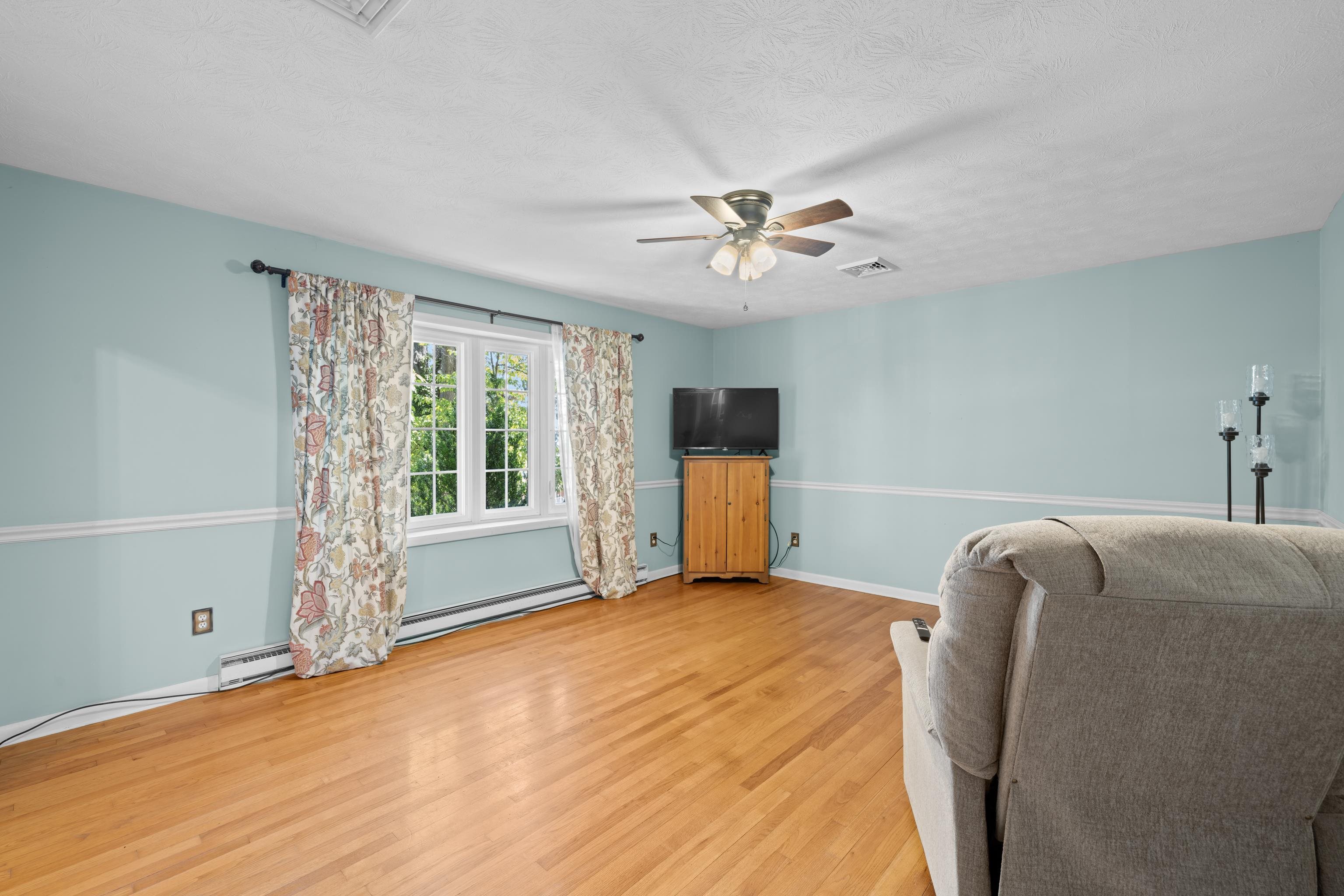 174 RIVER VIEW DR, VERONA, Virginia 24482, 3 Bedrooms Bedrooms, ,2 BathroomsBathrooms,Residential,174 RIVER VIEW DR,680238 MLS # 680238 174 RIVER VIEW DR, VERONA, Virginia 24482, 3 Bedrooms Bedrooms, ,2 BathroomsBathrooms,Residential,174 RIVER VIEW DR,680238 MLS # 680238