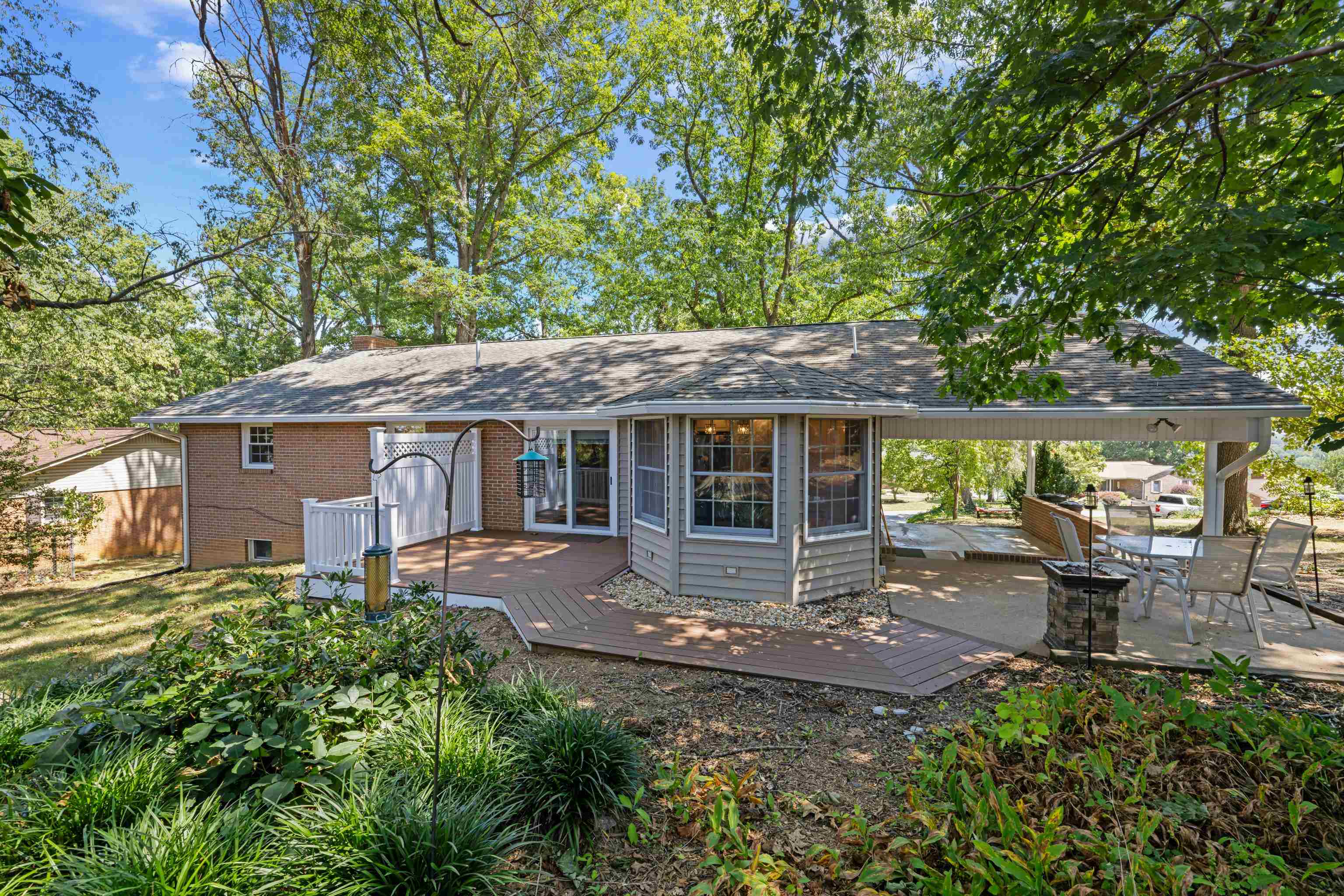 174 RIVER VIEW DR, VERONA, Virginia 24482, 3 Bedrooms Bedrooms, ,2 BathroomsBathrooms,Residential,174 RIVER VIEW DR,680238 MLS # 680238 174 RIVER VIEW DR, VERONA, Virginia 24482, 3 Bedrooms Bedrooms, ,2 BathroomsBathrooms,Residential,174 RIVER VIEW DR,680238 MLS # 680238