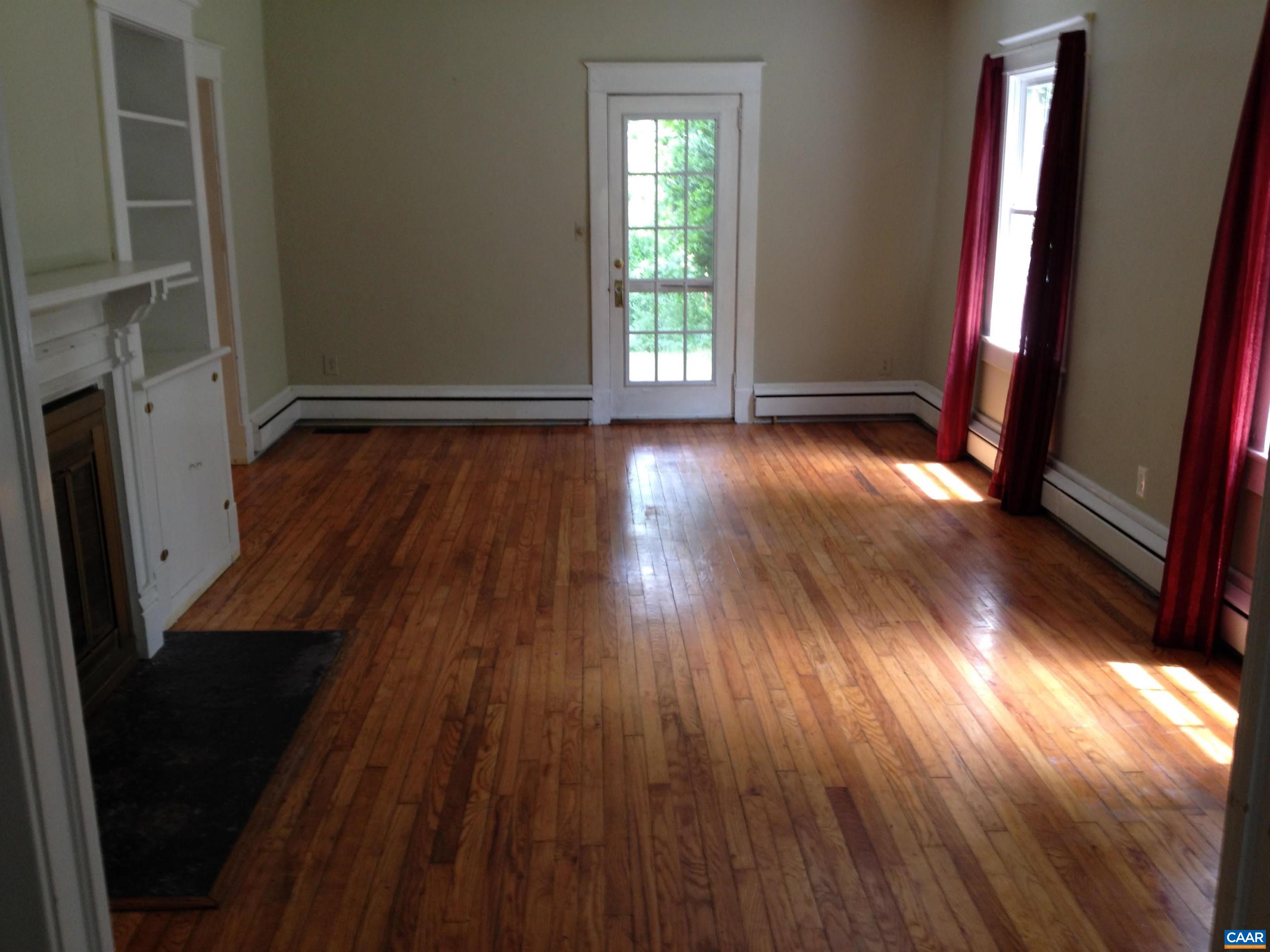 954 OLD LYNCHBURG RD, CHARLOTTESVILLE, Virginia 22903, 4 Bedrooms Bedrooms, ,3 BathroomsBathrooms,Residential,954 OLD LYNCHBURG RD,680256 MLS # 680256 954 OLD LYNCHBURG RD, CHARLOTTESVILLE, Virginia 22903, 4 Bedrooms Bedrooms, ,3 BathroomsBathrooms,Residential,954 OLD LYNCHBURG RD,680256 MLS # 680256