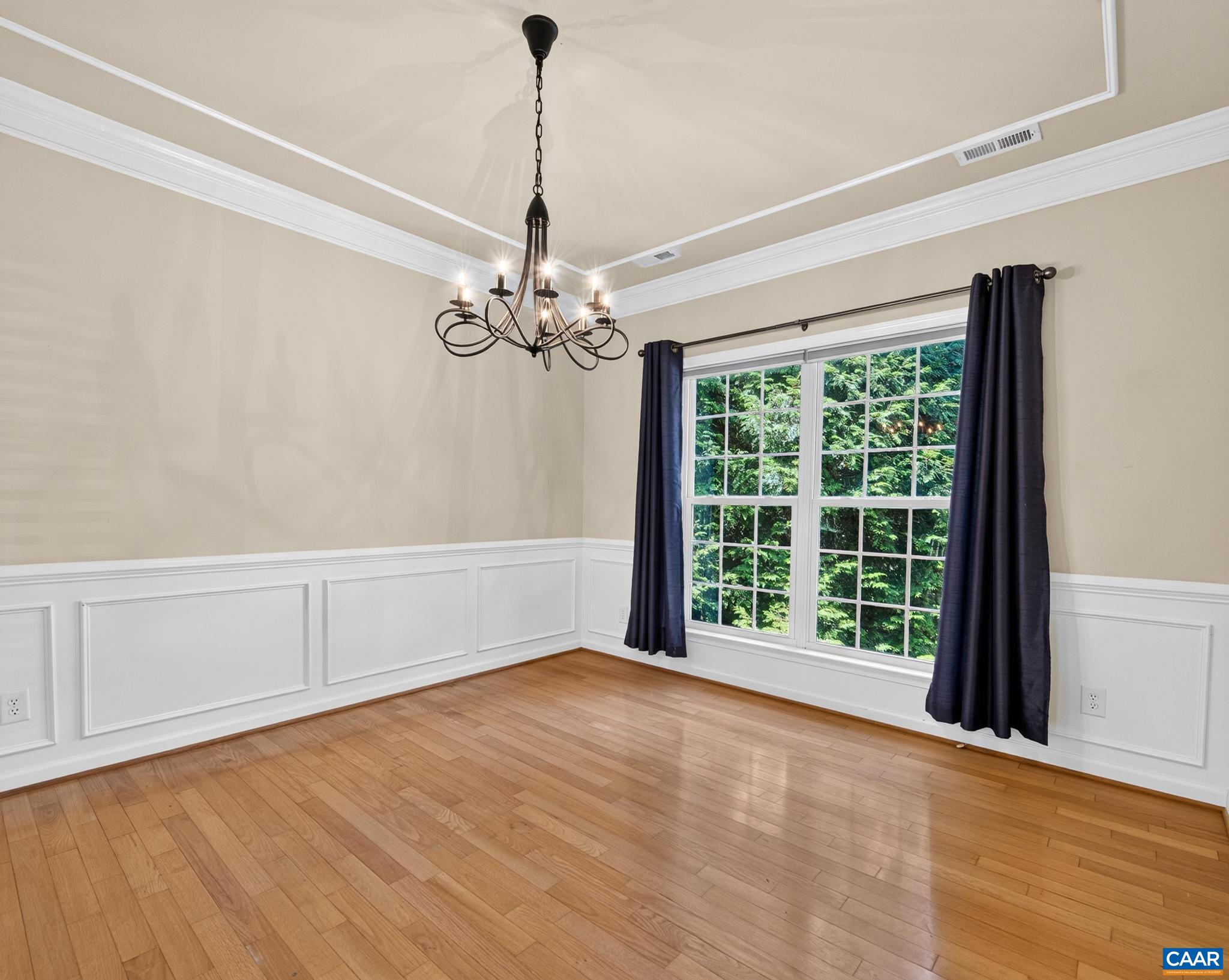 3238 TURNBERRY CIR, CHARLOTTESVILLE, Virginia 22911, 5 Bedrooms Bedrooms, ,3 BathroomsBathrooms,Residential,3238 TURNBERRY CIR,680257 MLS # 680257