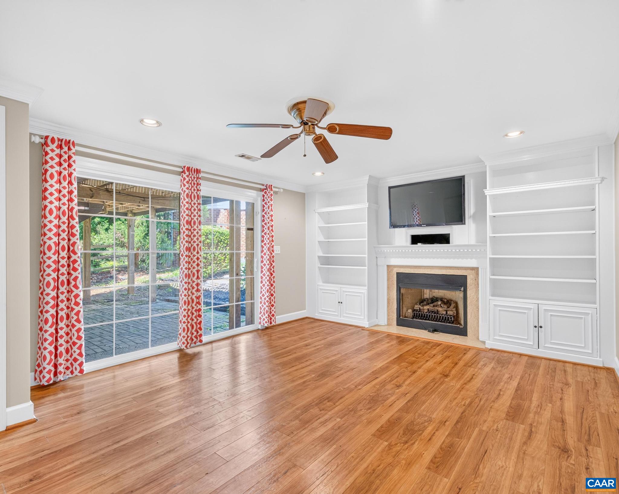 3238 TURNBERRY CIR, CHARLOTTESVILLE, Virginia 22911, 5 Bedrooms Bedrooms, ,3 BathroomsBathrooms,Residential,3238 TURNBERRY CIR,680257 MLS # 680257