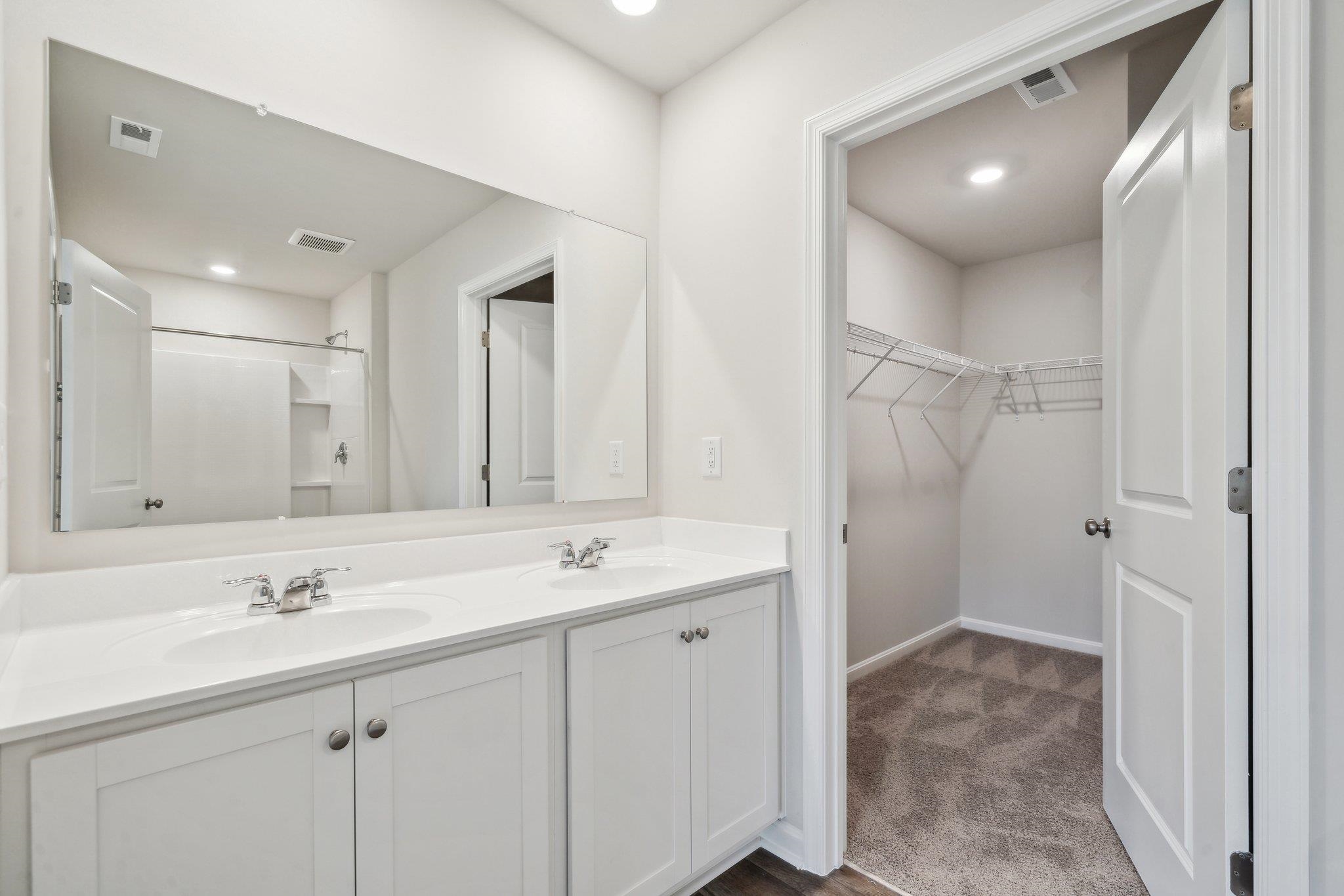 115 FIELDCREST LN, STAUNTON, Virginia 24401, 3 Bedrooms Bedrooms, ,2 BathroomsBathrooms,Residential,115 FIELDCREST LN,680258 MLS # 680258 115 FIELDCREST LN, STAUNTON, Virginia 24401, 3 Bedrooms Bedrooms, ,2 BathroomsBathrooms,Residential,115 FIELDCREST LN,680258 MLS # 680258